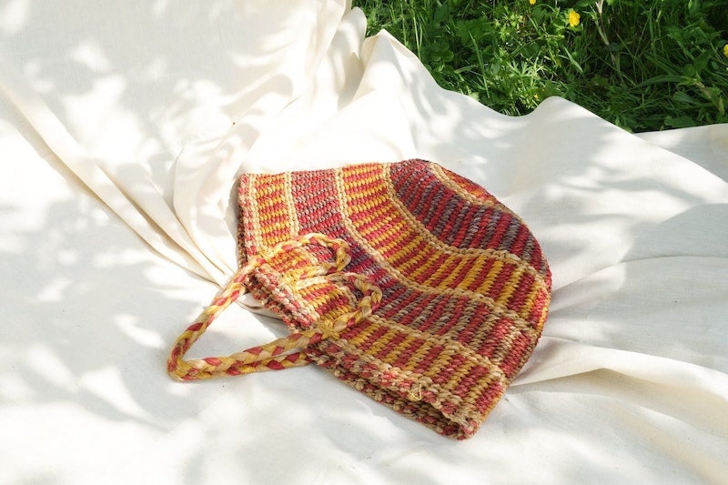 Braided straw bag from Etsy seller squalestudio