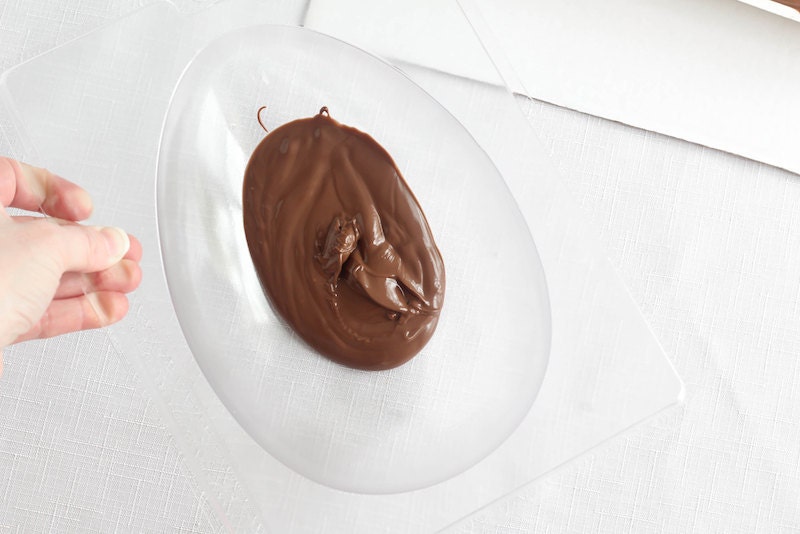 Chocolate surprise egg recipe molds Chocolate surprise egg recipe molds