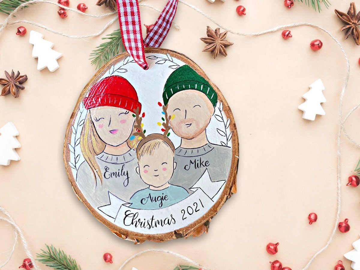 11 ornaments you absolutely must have on your tree for good luck