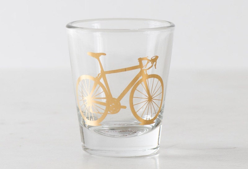 Cool groomsmen gifts: 20K gold bicycle shot glass