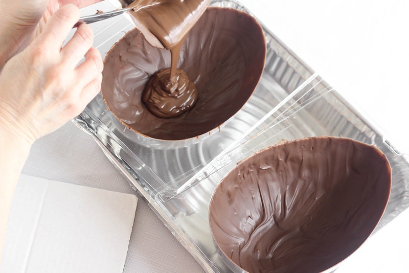 Chocolate surprise egg recipe Chocolate surprise egg recipe