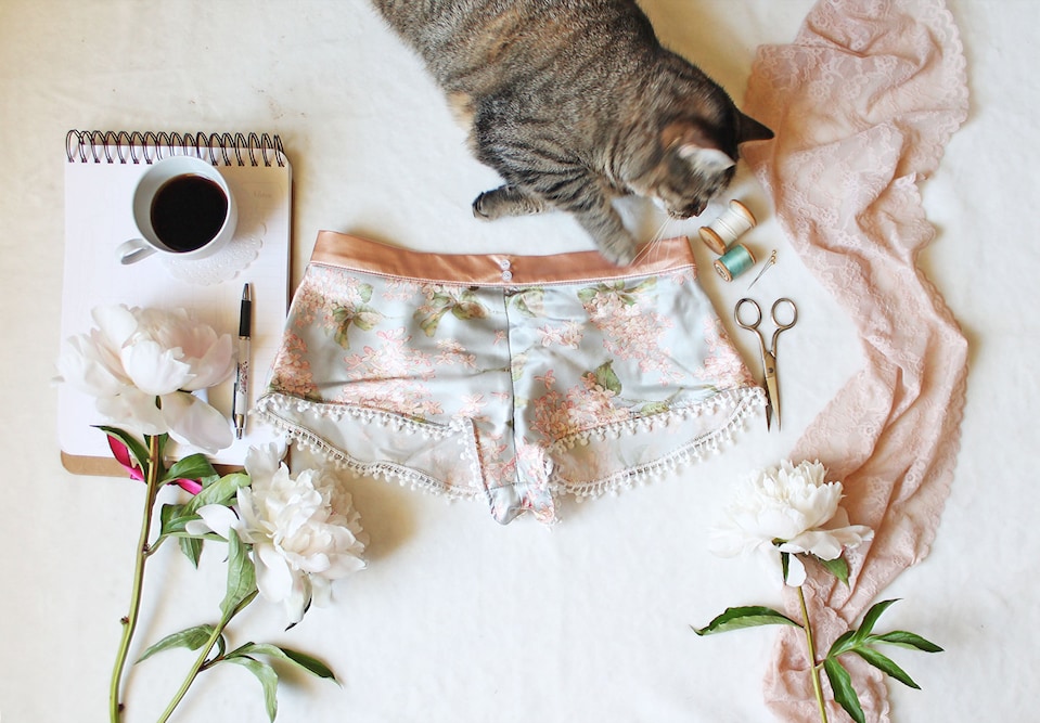 How to sell digital downloads on etsy