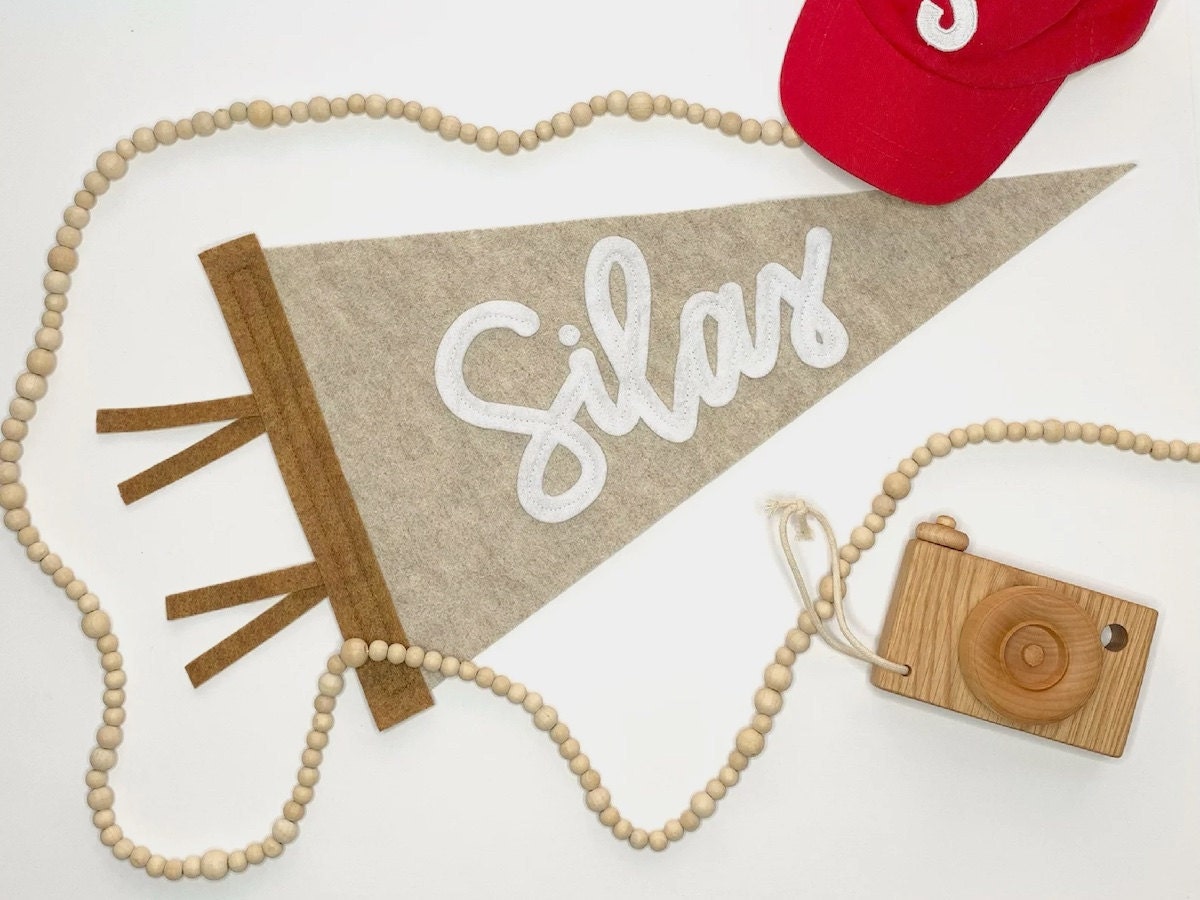 Best personalized baby gift ideas from Etsy