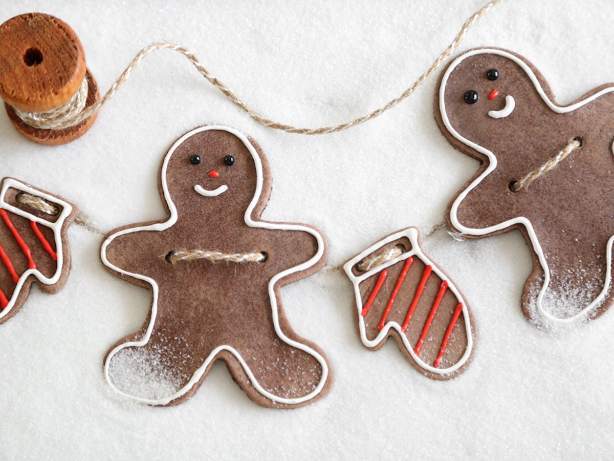 DIY salt dough holiday ornaments DIY salt dough holiday ornaments