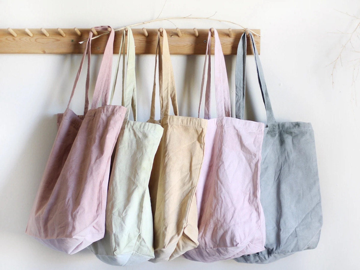 Totes & Carryalls