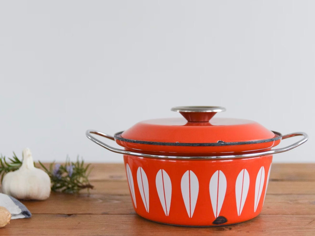Vintage Arne Clausen for Cathrineholm enamel casserole pan