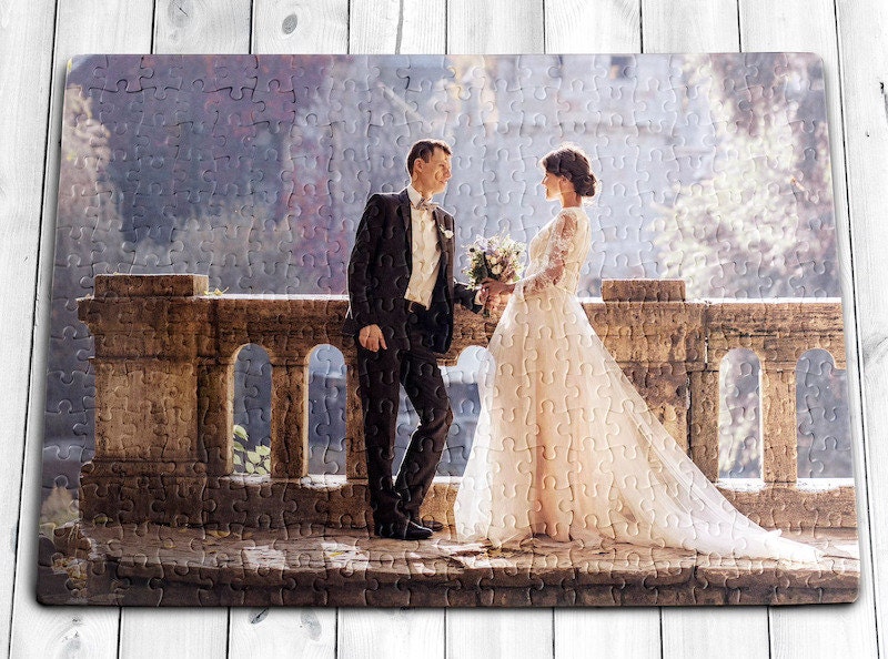 Personalized wedding photo puzzle