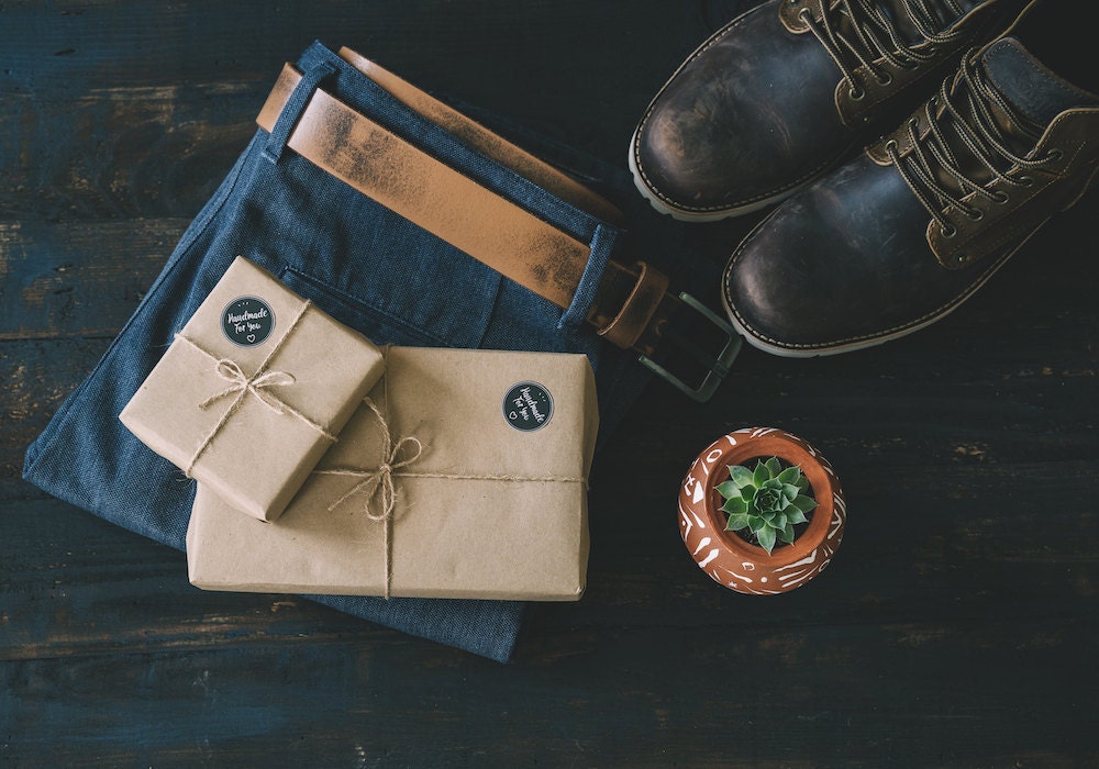 5 Ways Sellers Are Making Holiday Magic