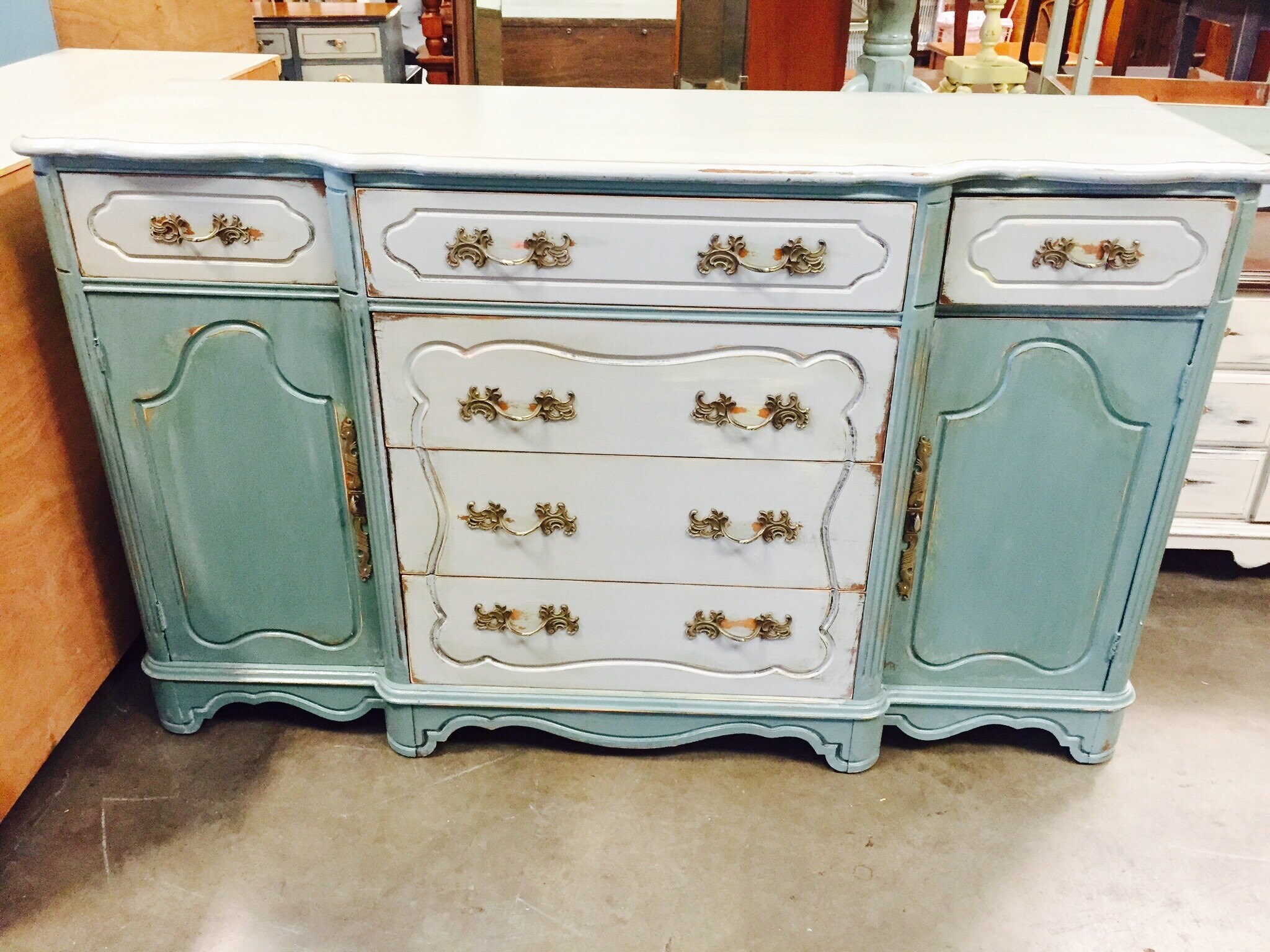 Gallery - SHABBY RESTORE Cabinet Knobs, Drawer Pulls & Home Decor