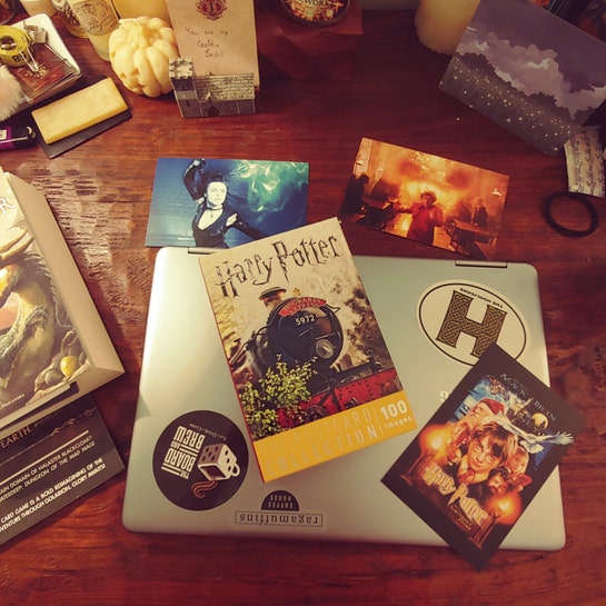 TheWoolenLibrary Etsy