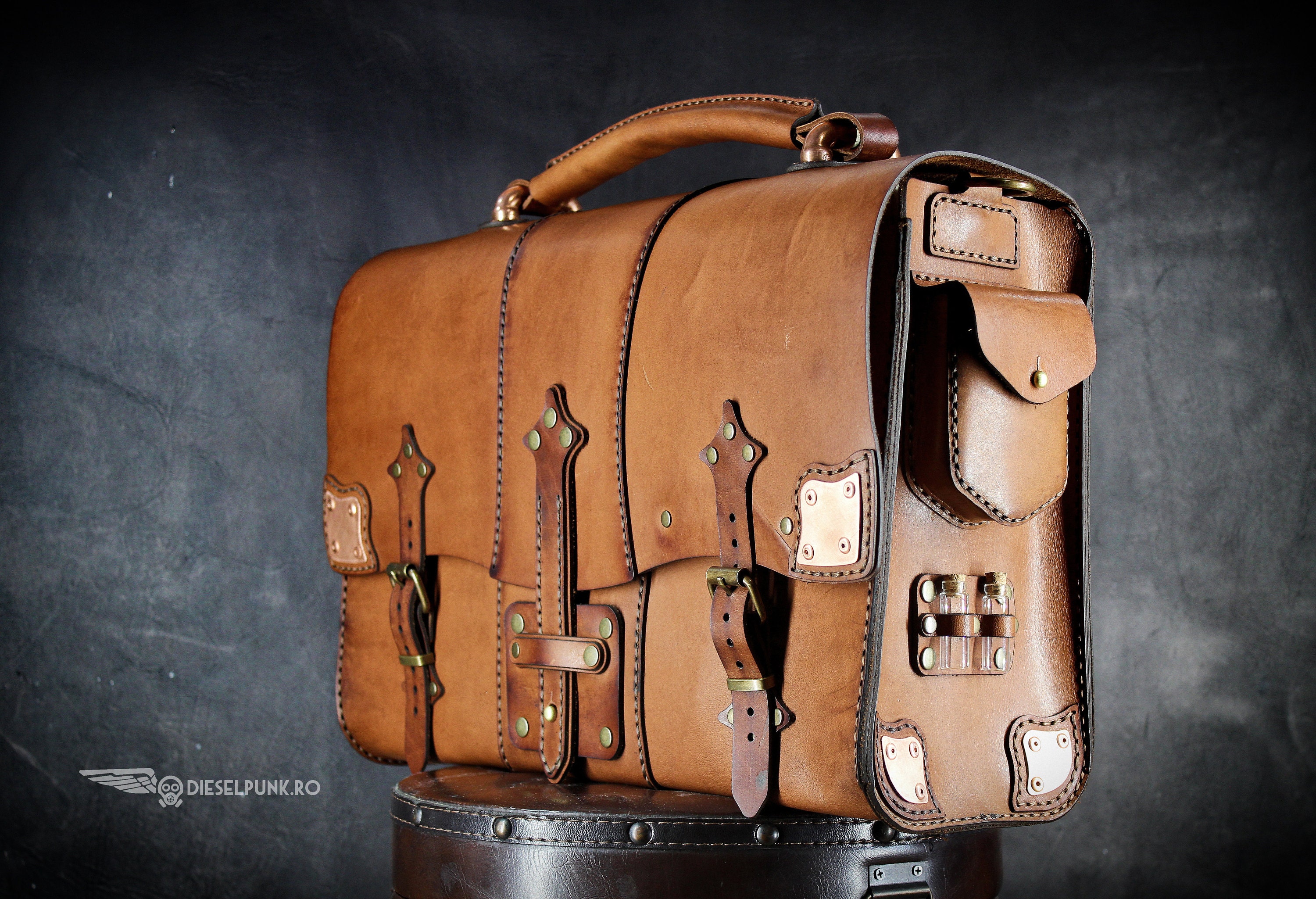 steampunk leather patterns and accessories