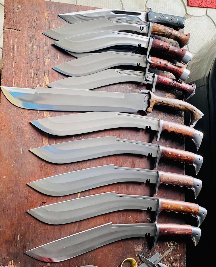 Cuchillo DEPREDADOR EUK de 14 pulgadas, machete de supervivencia, caza  militar Khukuri o Kukris hecho a mano en Nepal -  México