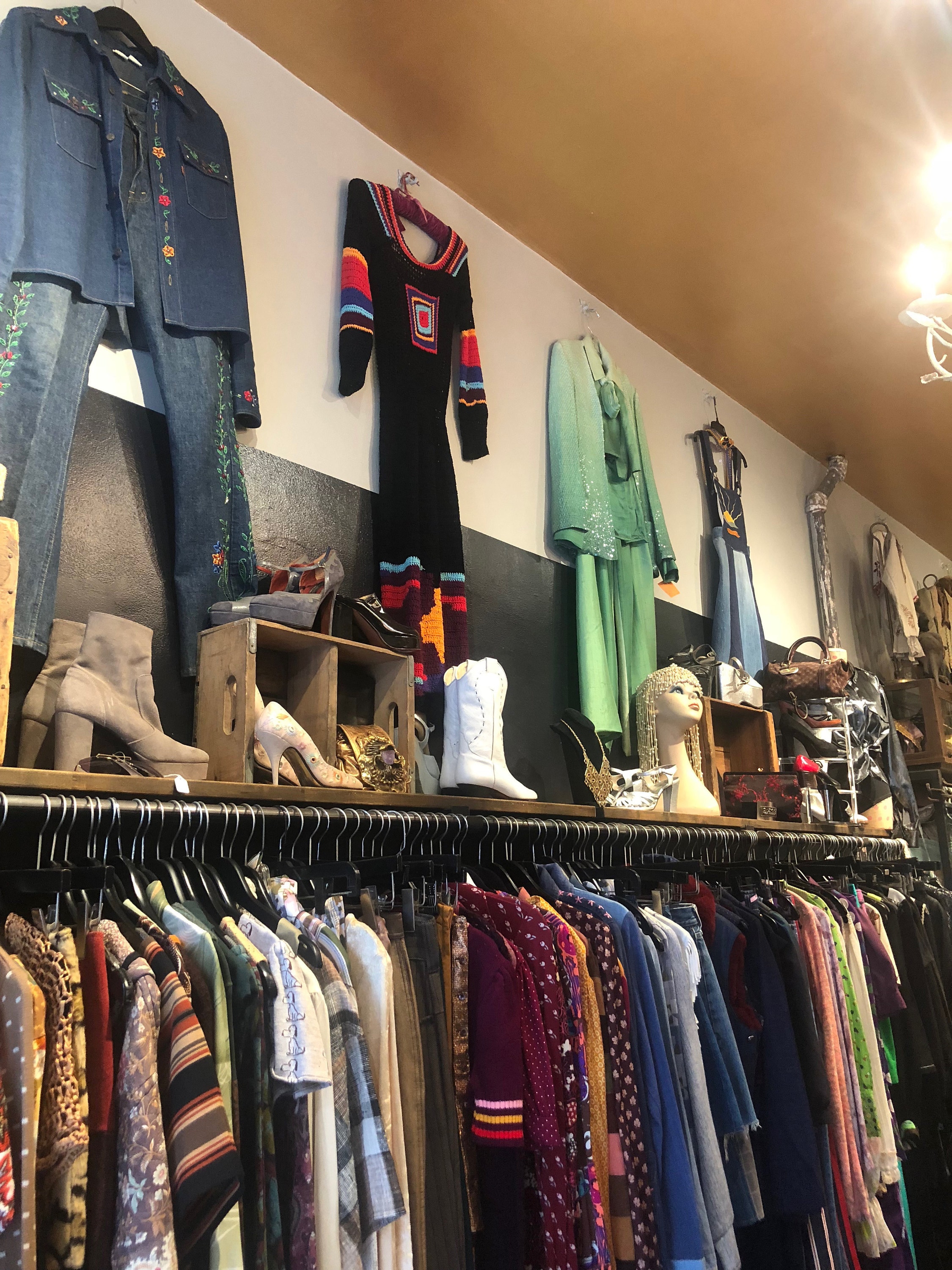 RITUAL VINTAGE Clothing