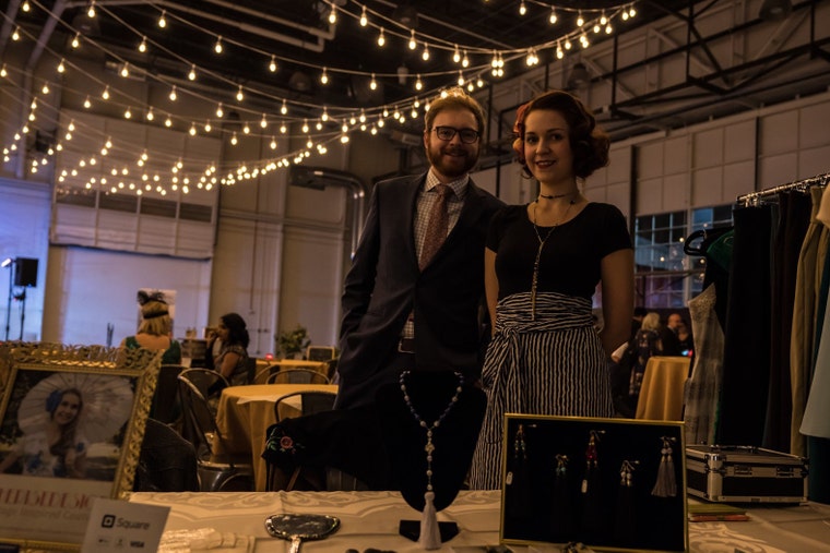 SwingbirdFashions Etsy