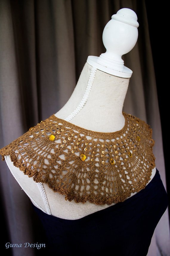 Brown crochet collar