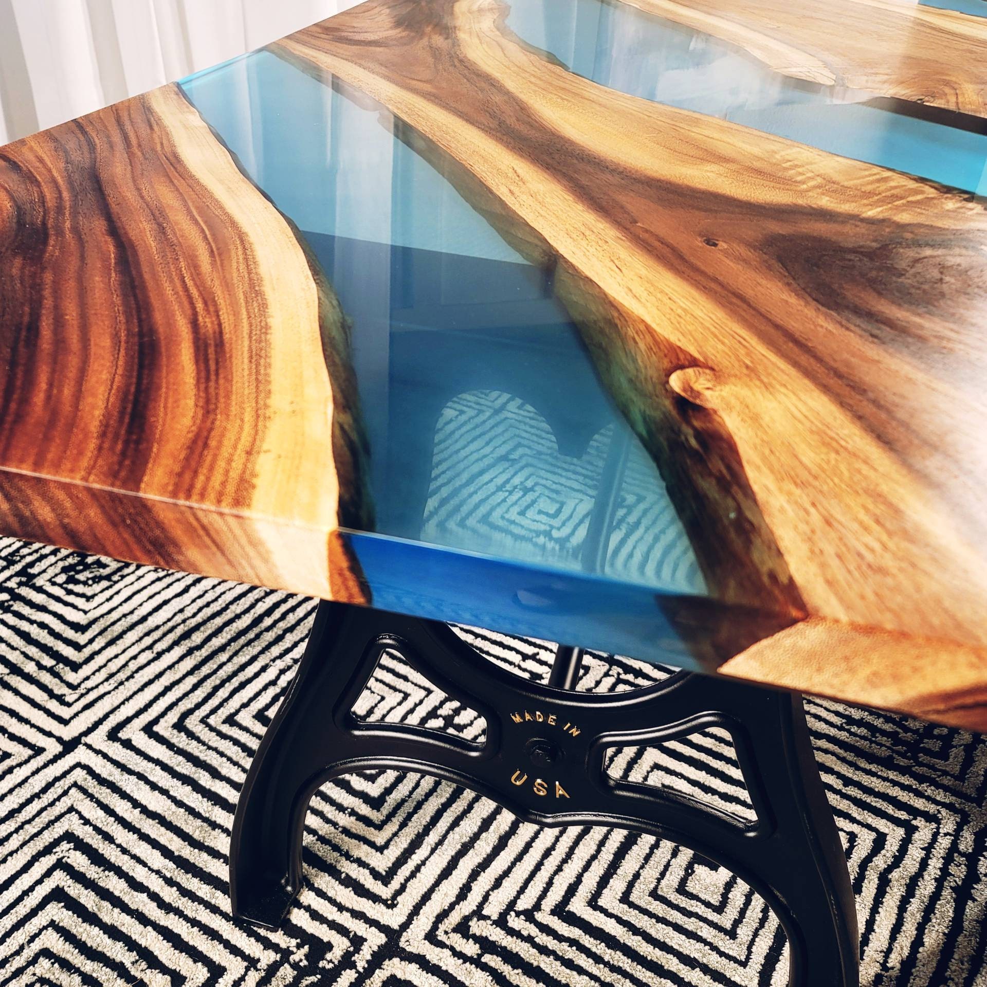 River tables Epoxy resin Black walnut
