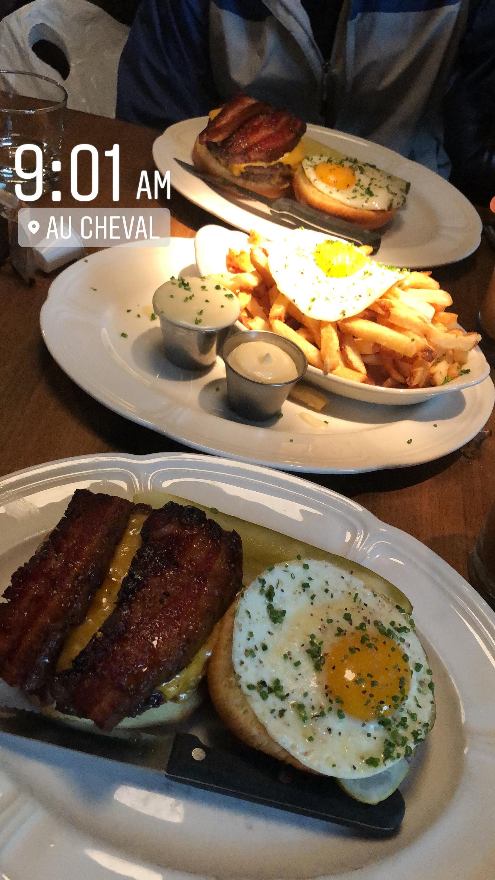 au cheval