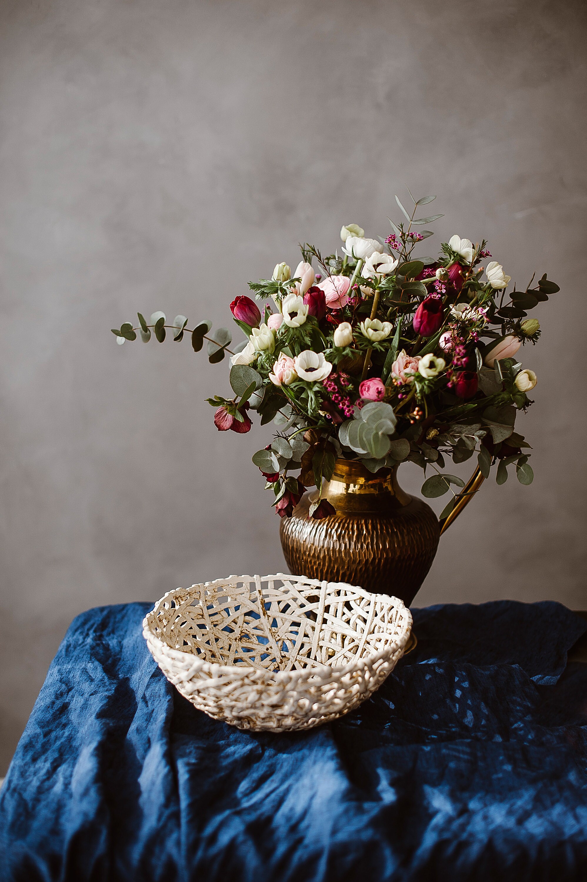 https://www.etsy.com/listing/483121731/blue-linen-tablecloth-dark-blue-linen?ref=shop_home_active_9&frs=1