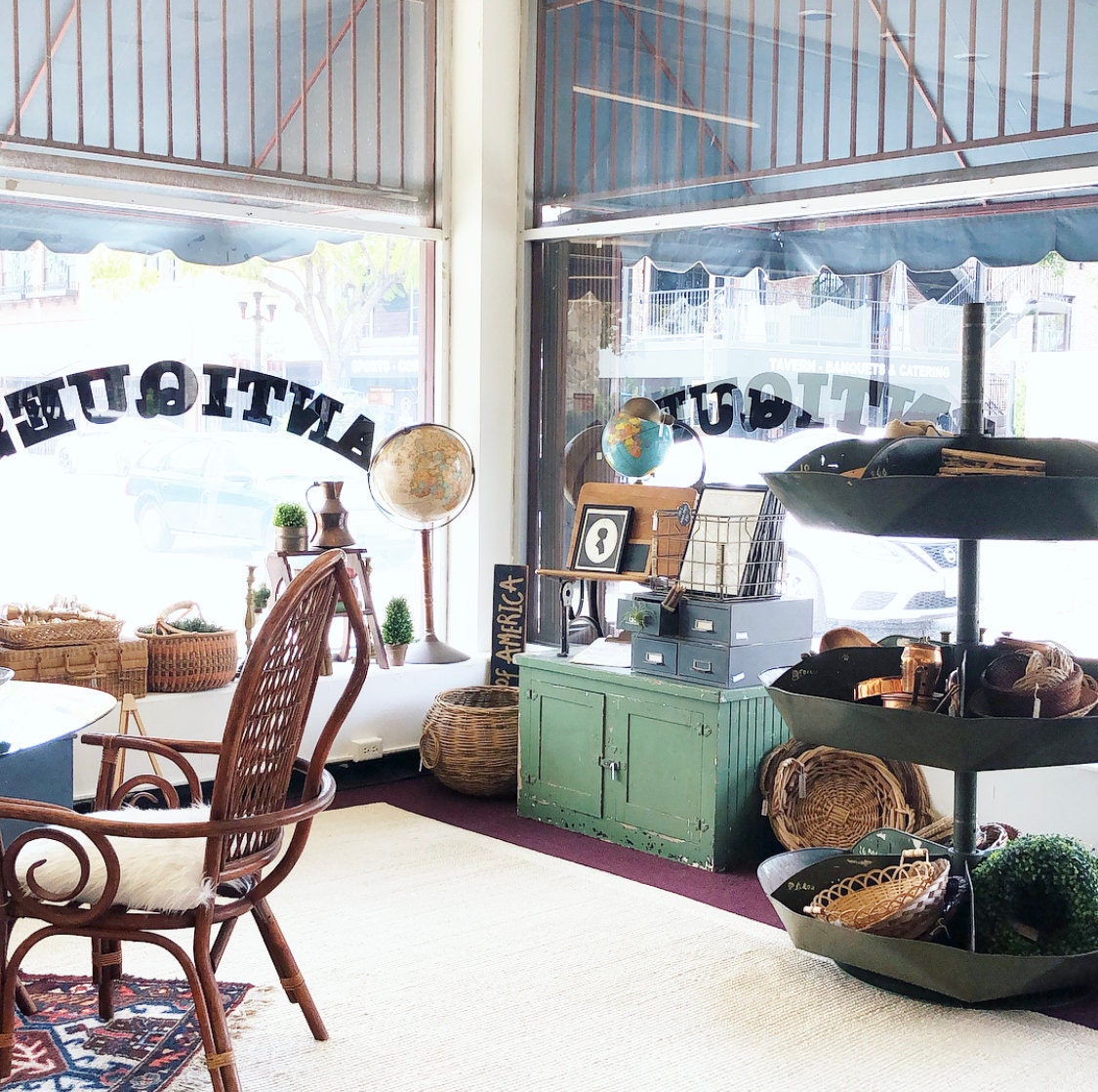 Mendez Manor Vintage Shop & Home