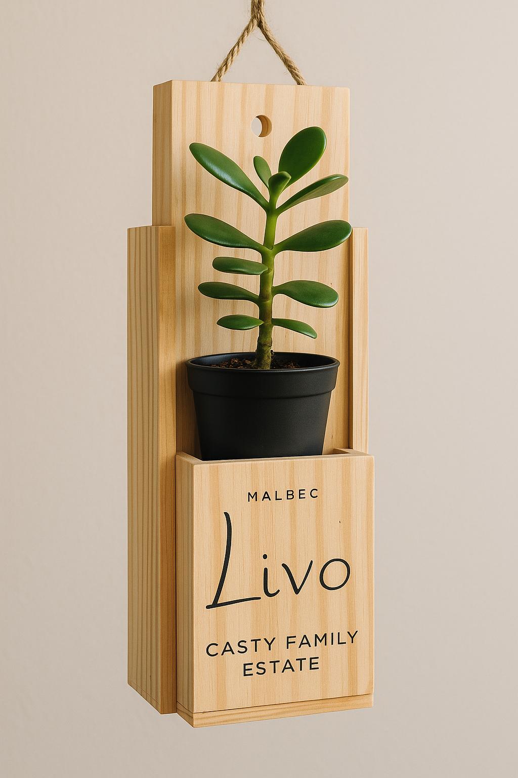 Transforme o simples em extraordinário! Cada peça é feita à mão com amor e criatividade, reutilizando caixas de vinho de madeira para criar organizadores, luminárias, mini bares e muito mais. 🌱✨ Sustentável, charmosa e única – perfeita para quem valoriza decoração com alma e propósito.