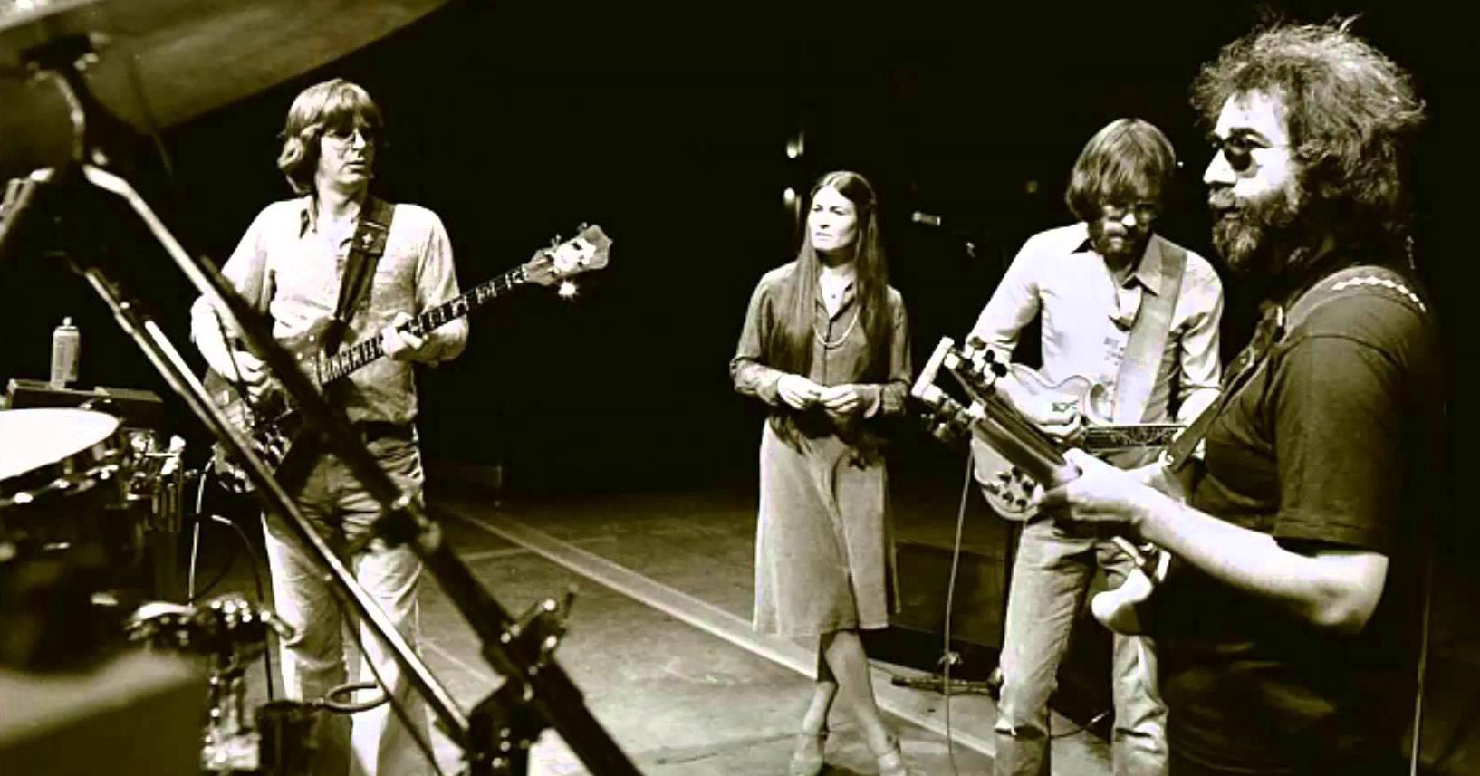 FatManRocks.com #gratefuldead #jerrygarcia #bobweir #phillesh #billkrutzman #mickeyhart #brentmydland #vincewelnick #deadandcompany #johnmayer #PigPen #BruceHornsby #RonMcKeran Grateful Dead Dead & Company Jerry Garcia Bobby Weir Phil Lesh Bill Kreutzmann Mickey Hart OUR FRIENDS, BillyGrass.ORG GratefulPoster.com GratefulSticker.com GratefulPatch.com DeadTee.com DeadHat.com