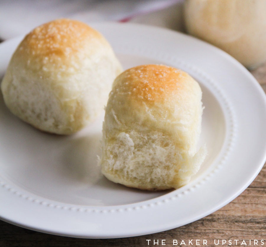 Soft and fluffy one hour rolls