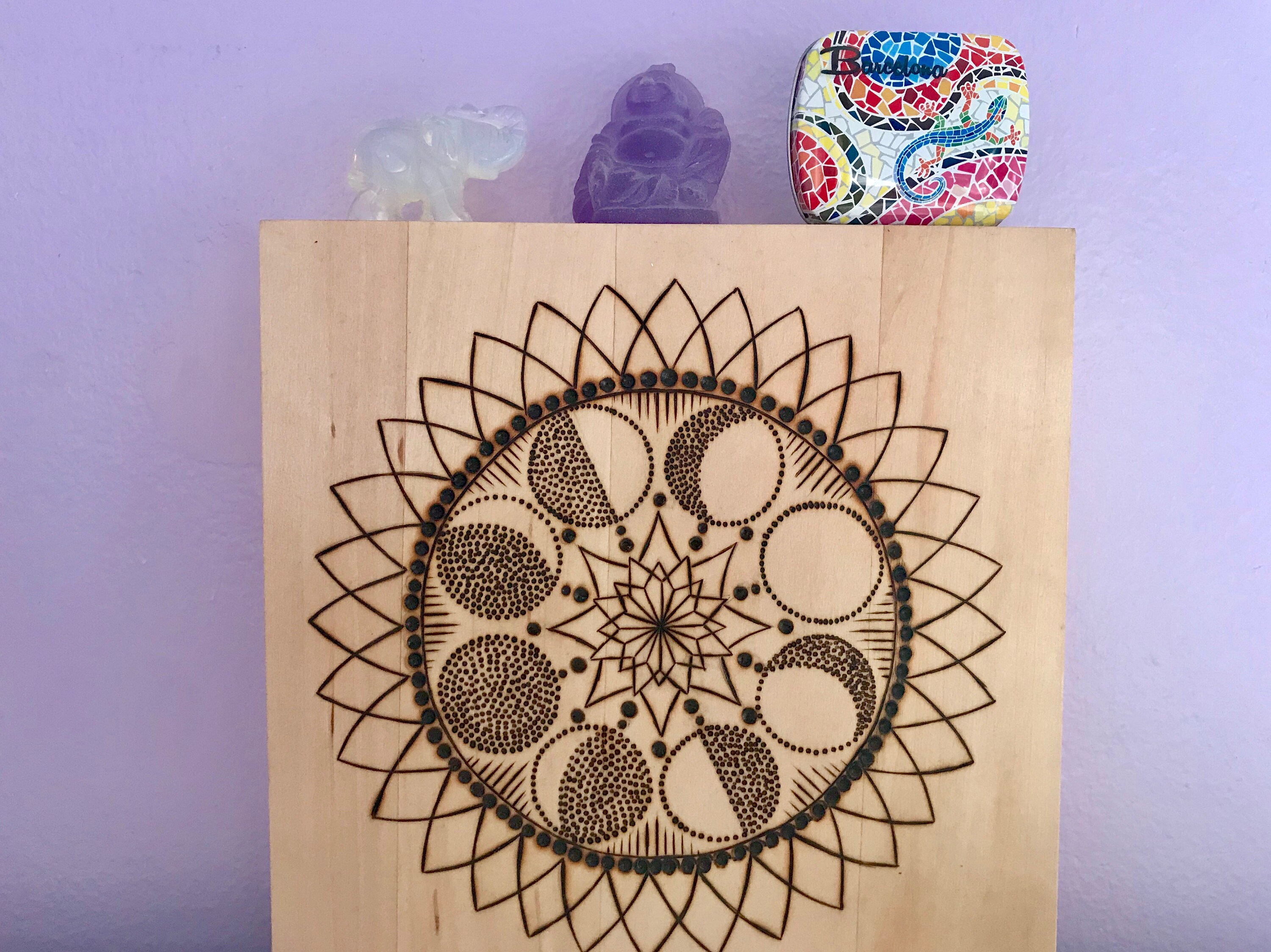 Wood burn mandala made by Mamma Mandala