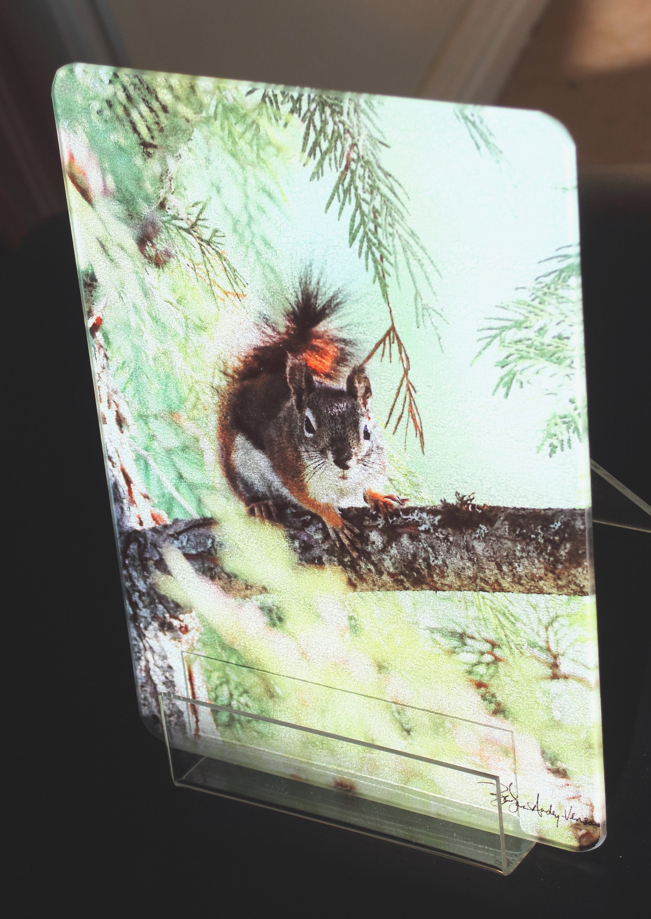 Red Squirrel MT Cutting Board smalle
