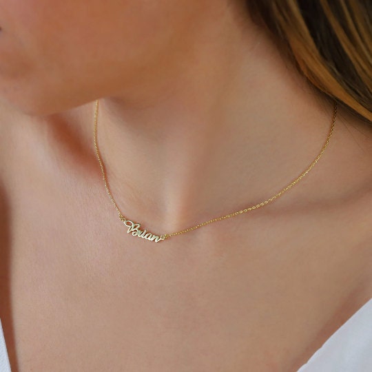 Handmade Dainty Personalized Name Necklace