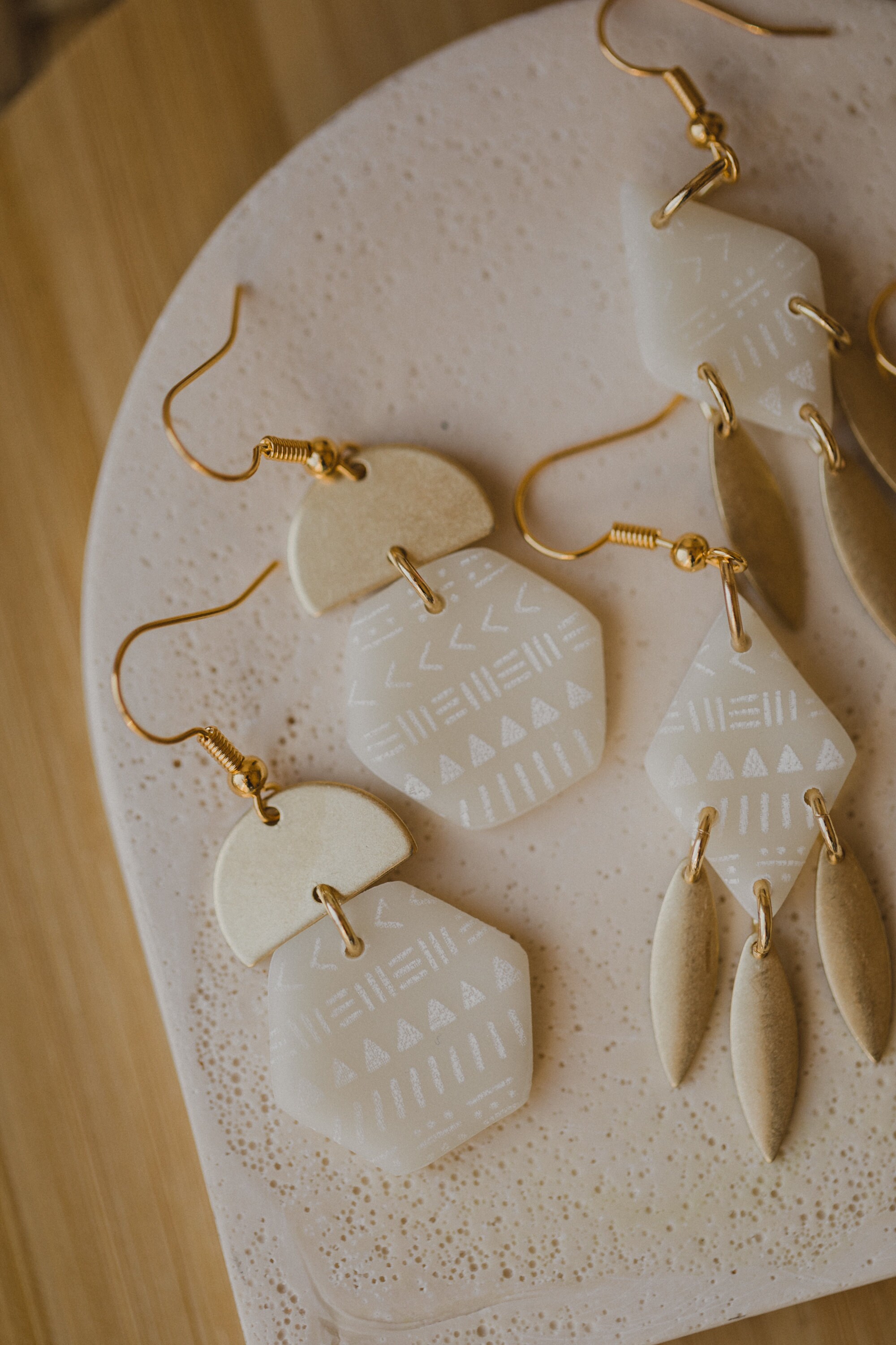 weiße Ohrringe, Brautschmuck, Hochzeitsohrringe