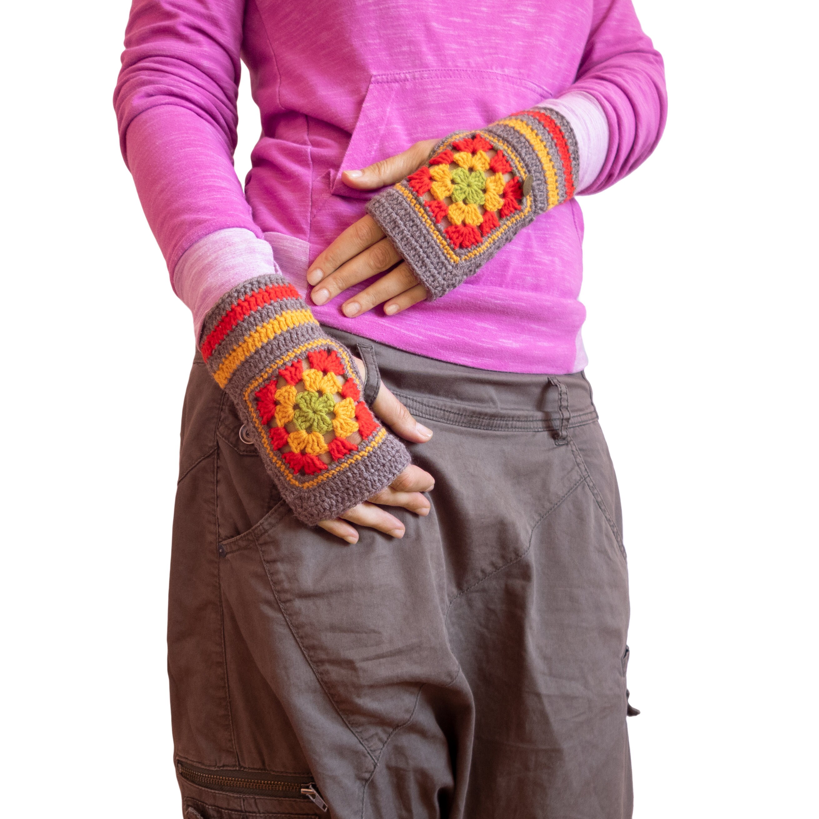 handmade gloves fingerless for ladies with granny squares of cashmere