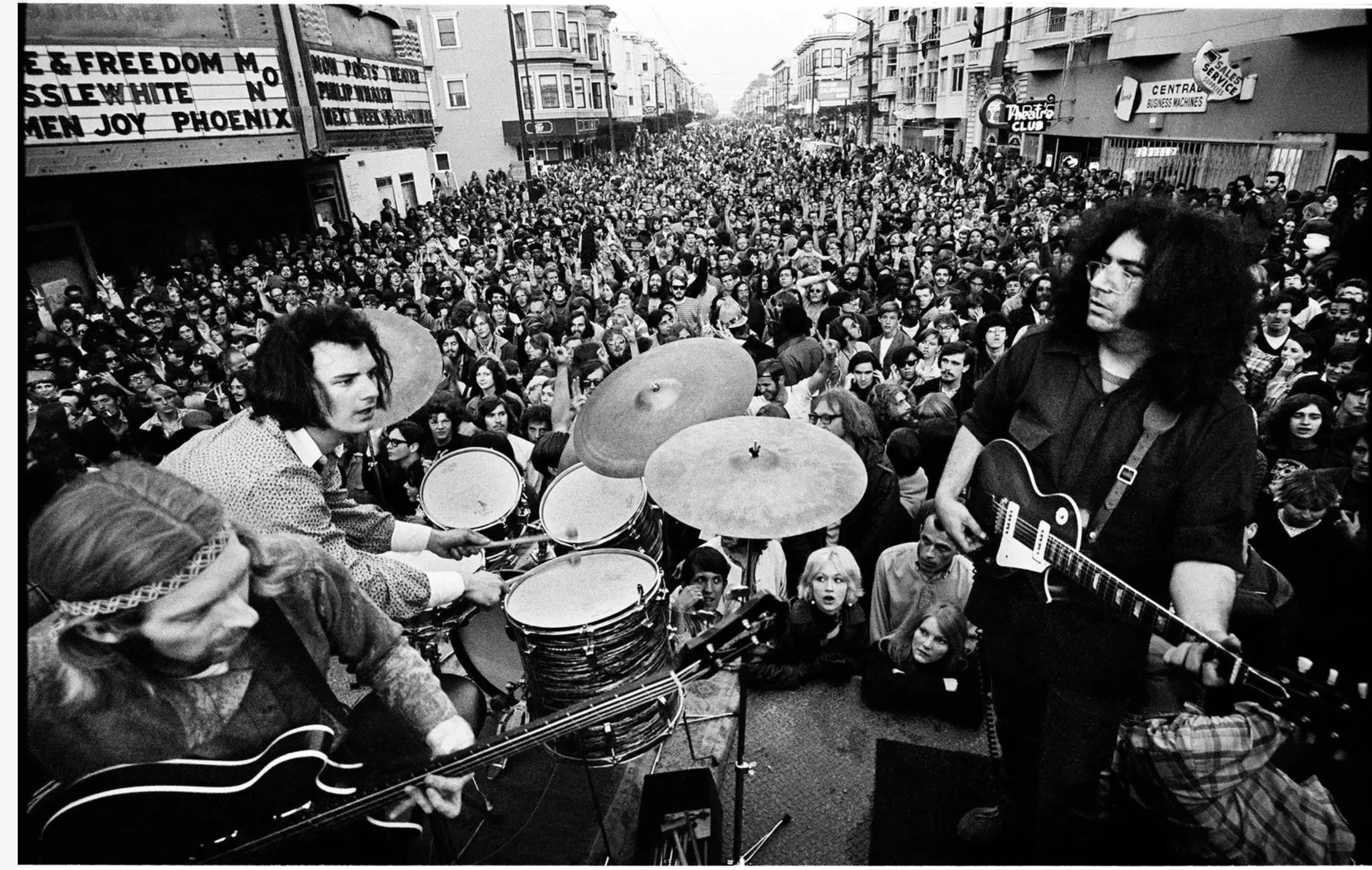 FatManRocks.com #gratefuldead #jerrygarcia #bobweir #phillesh #billkrutzman #mickeyhart #brentmydland #vincewelnick #deadandcompany #johnmayer #PigPen #BruceHornsby #RonMcKeran Grateful Dead Dead & Company Jerry Garcia Bobby Weir Phil Lesh Bill Kreutzmann Mickey Hart OUR FRIENDS, BillyGrass.ORG GratefulPoster.com GratefulSticker.com GratefulPatch.com DeadTee.com DeadHat.com