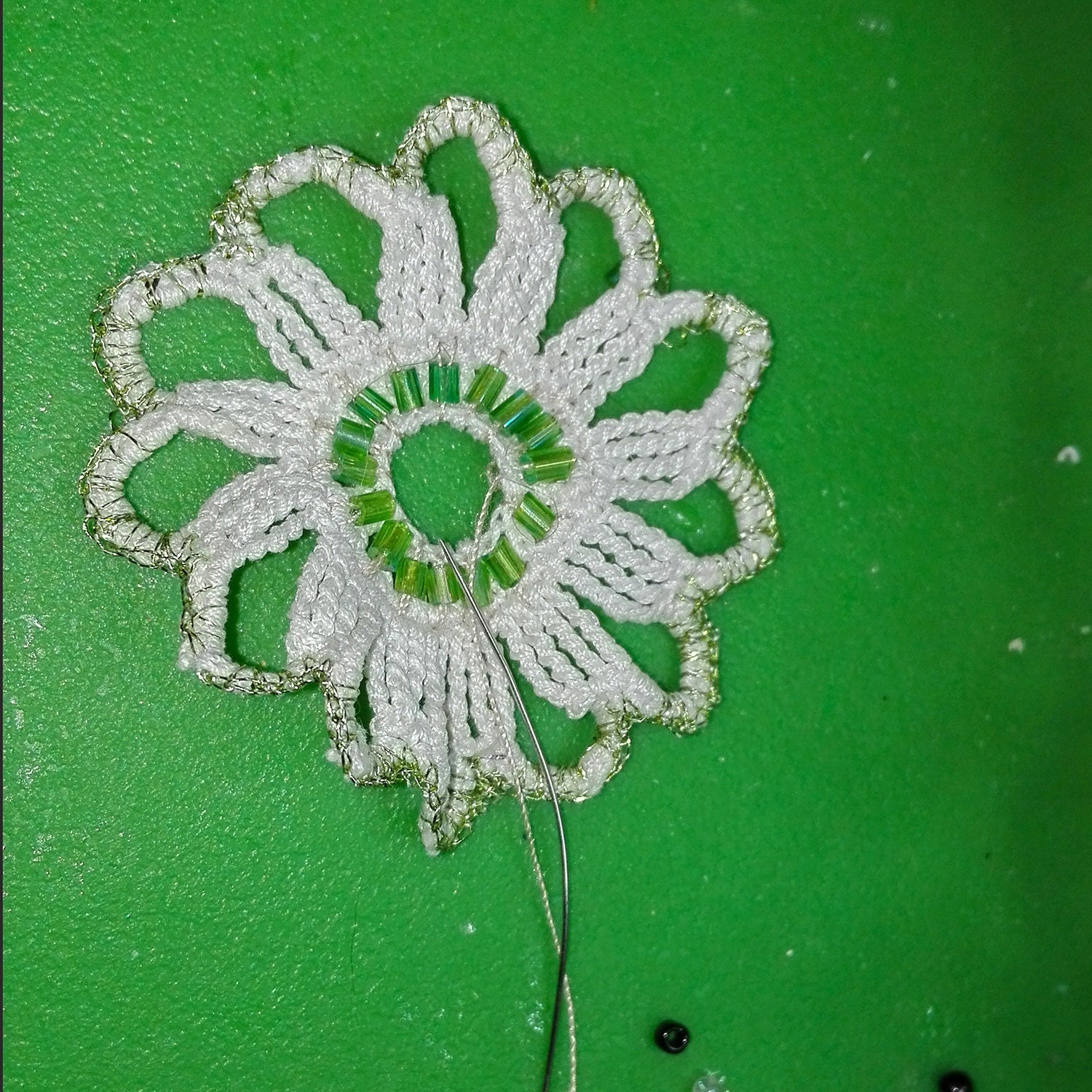 a lace flower for earrings gunadesign