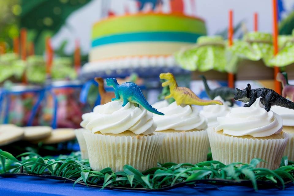 Dinosaur Cupcakes | Dinosaur Birthday Ideas | Little Printables Shop | Dinosaur Invitation | Dinosaur Birthday Party Ideas | Dinosaur Party Ideas | Dinosaur Party Decorations | Dinosaur Party Decor | Dinosaur Party Favors | Dinosaur Party Food Ideas | Dinosaur Cookies