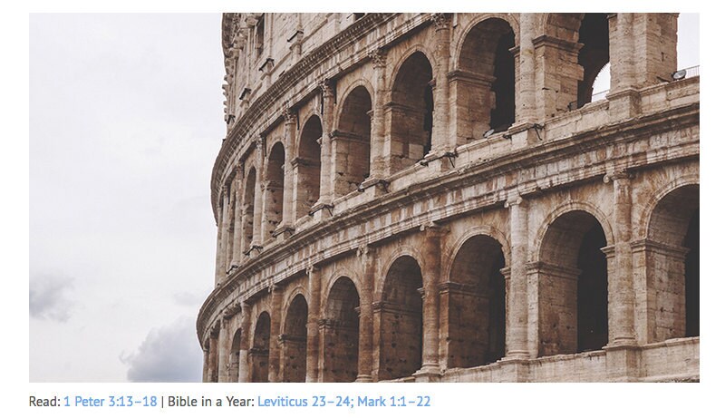 Everyone should experience the splendid , BEAUTY of Roma,Italy-Gorgeous!The Food is so GOOD!