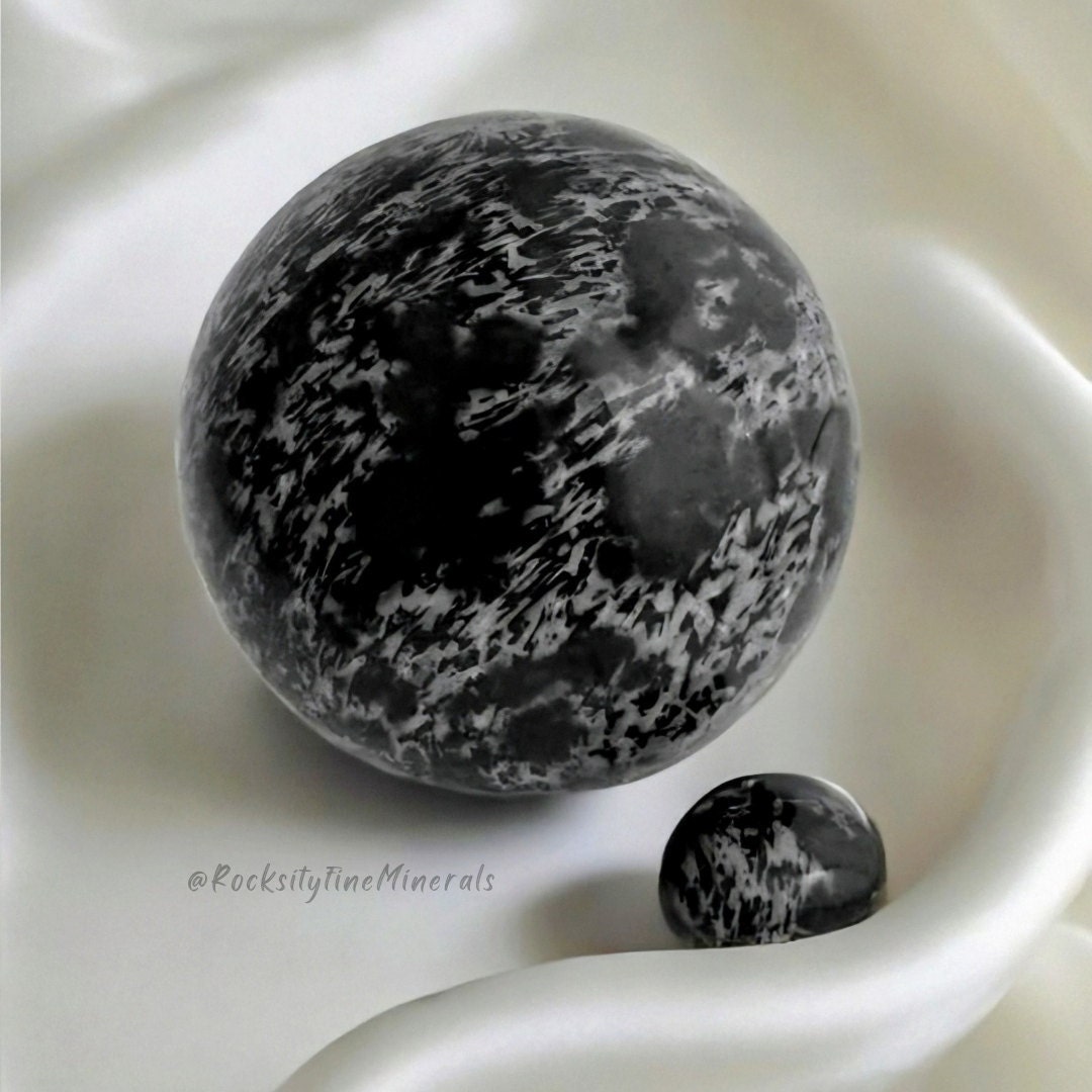 BG3 Indigo Gabbro