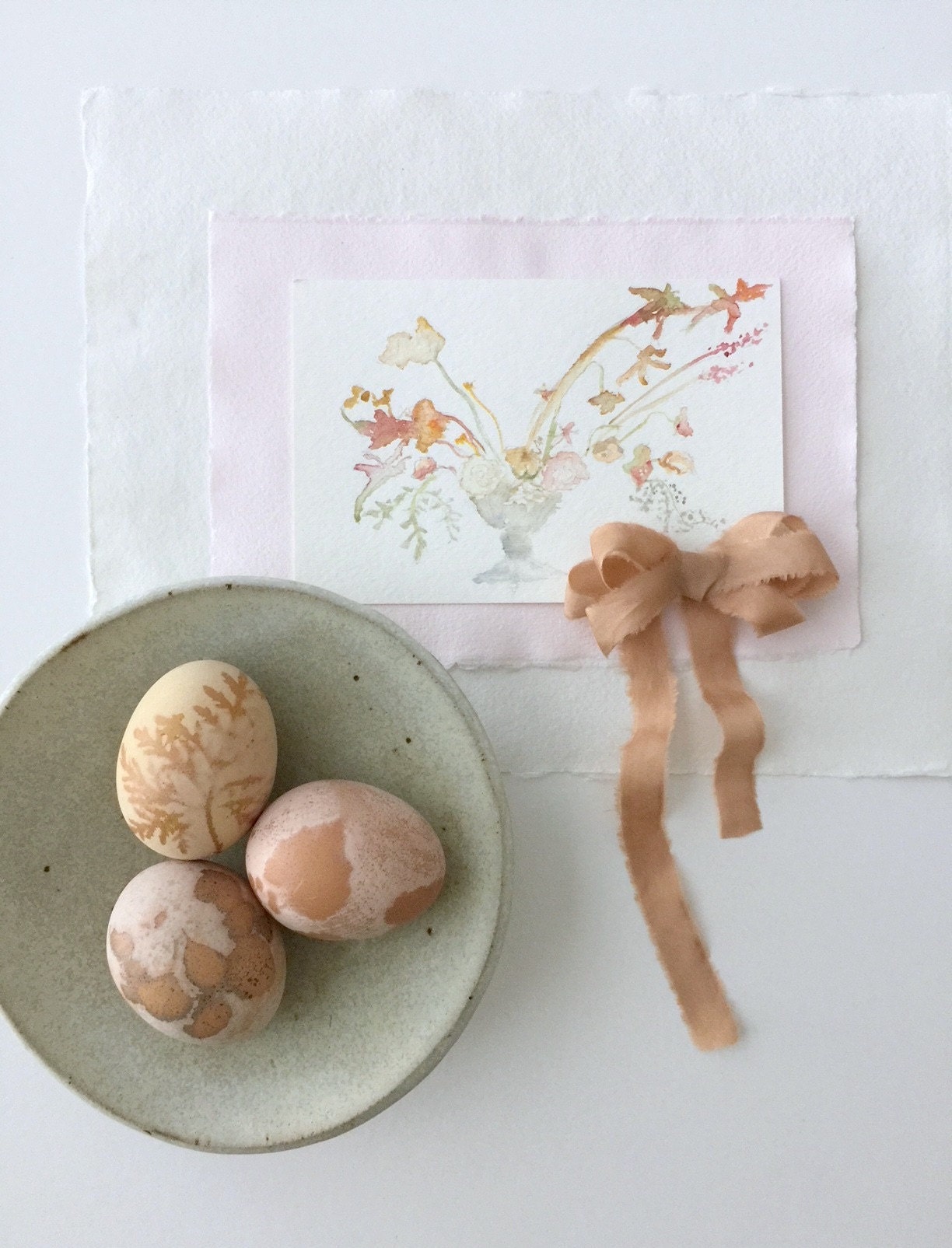 natural dyed easter eggs tutorial