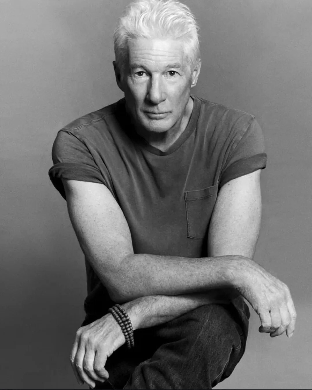 Richard Gere, at 74 years old, spoke these wise words: I have aged, but my heart is still young, we are still the same age in our soul. I know this is the perfect age, every year is special and precious. Dont regret growing old, its a privilege that not everyone has. And he is absolutely right!