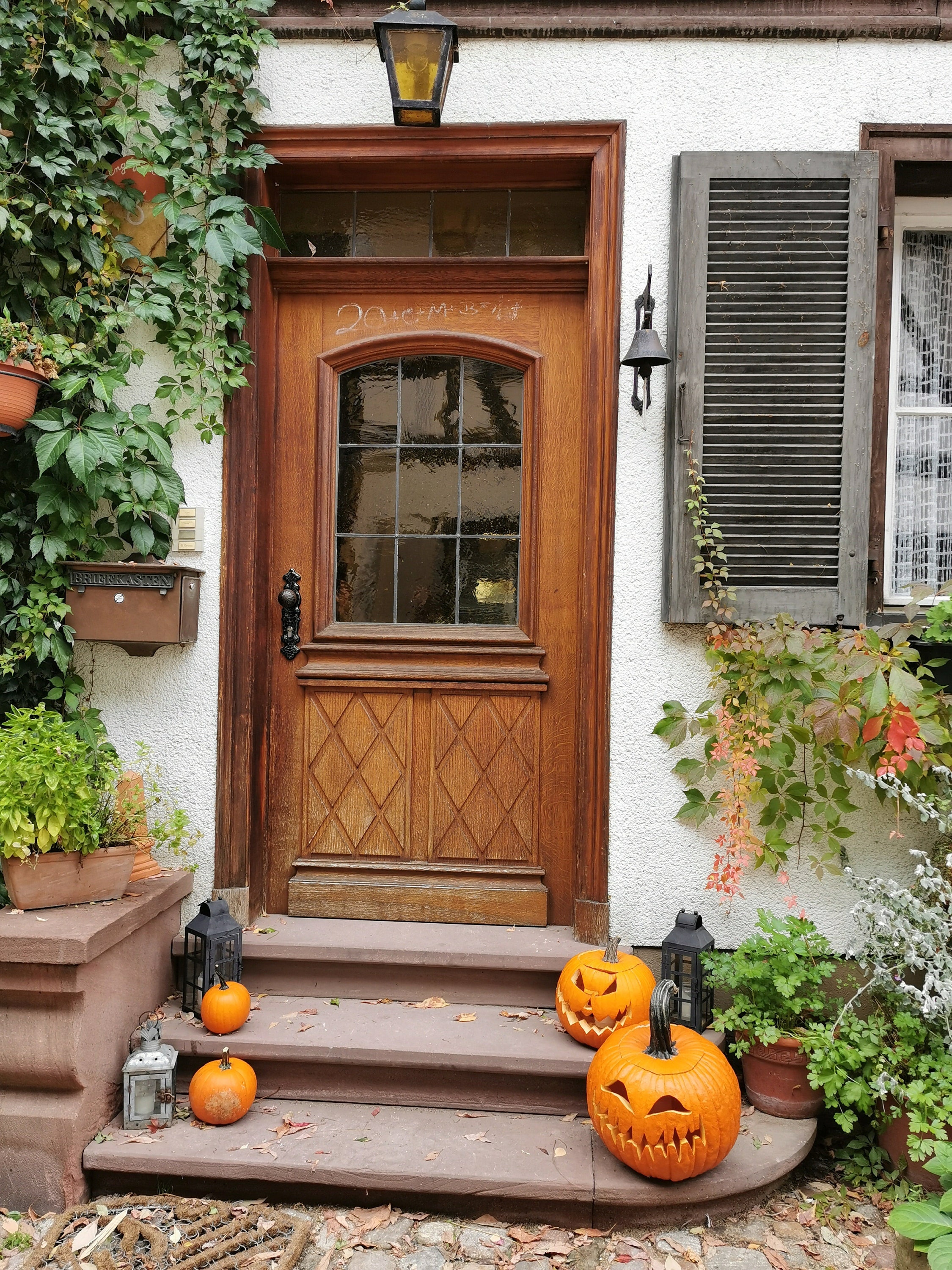 Fall front porch