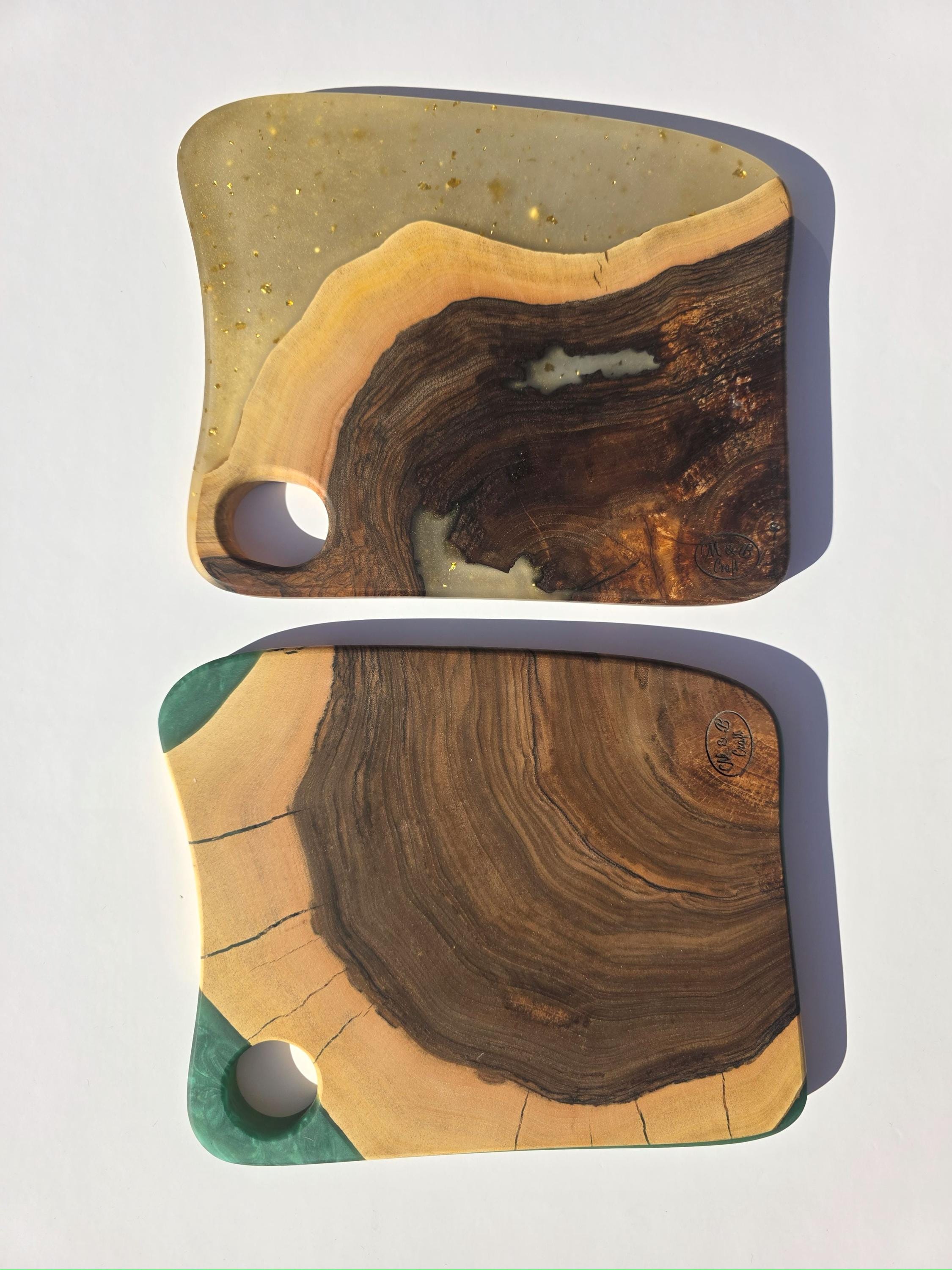 Black walnut serving boards, Epoxy resin cutting boards, Walnut wood and epoxy resin.