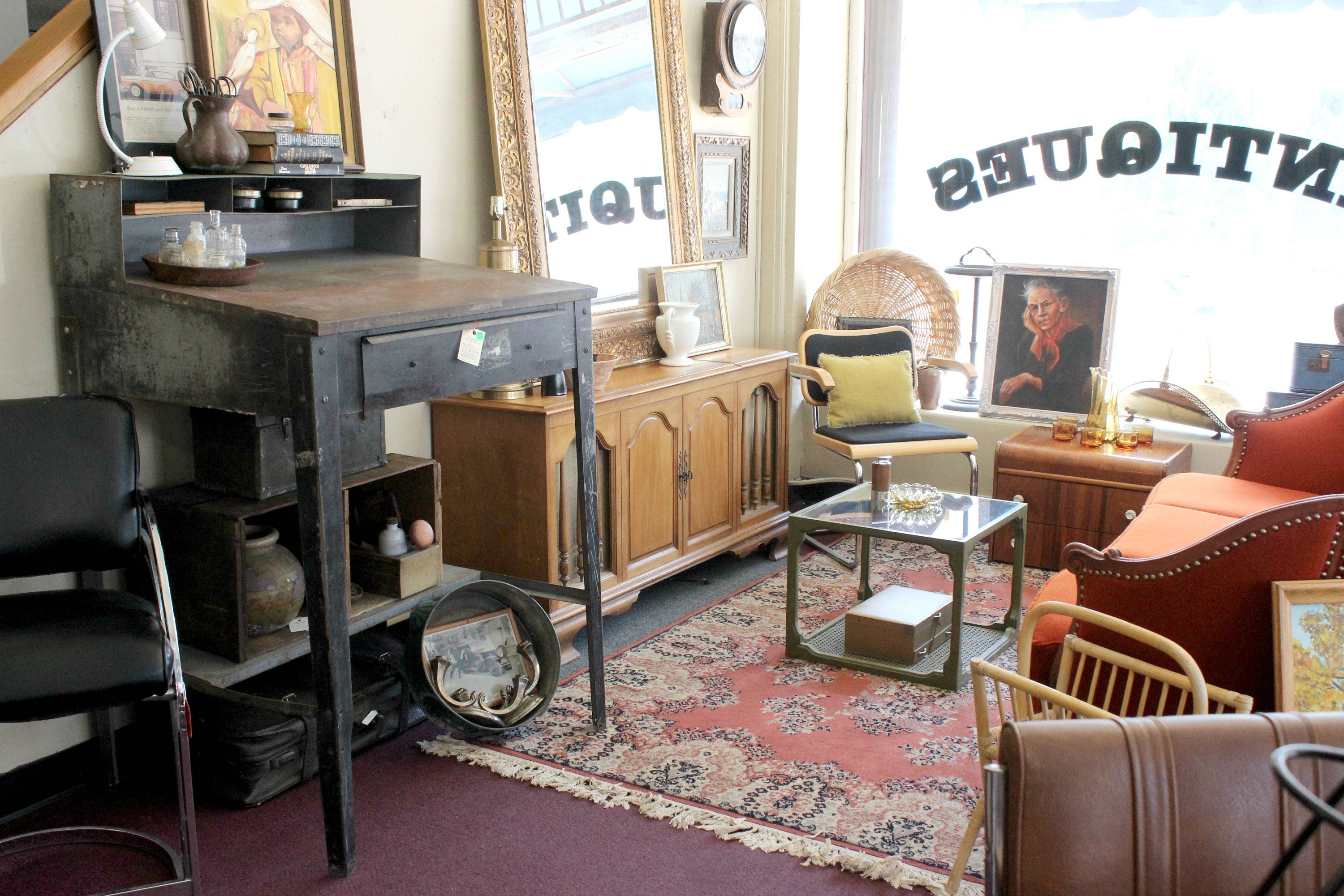 Mendez Manor Styling Pomona Antique Mart