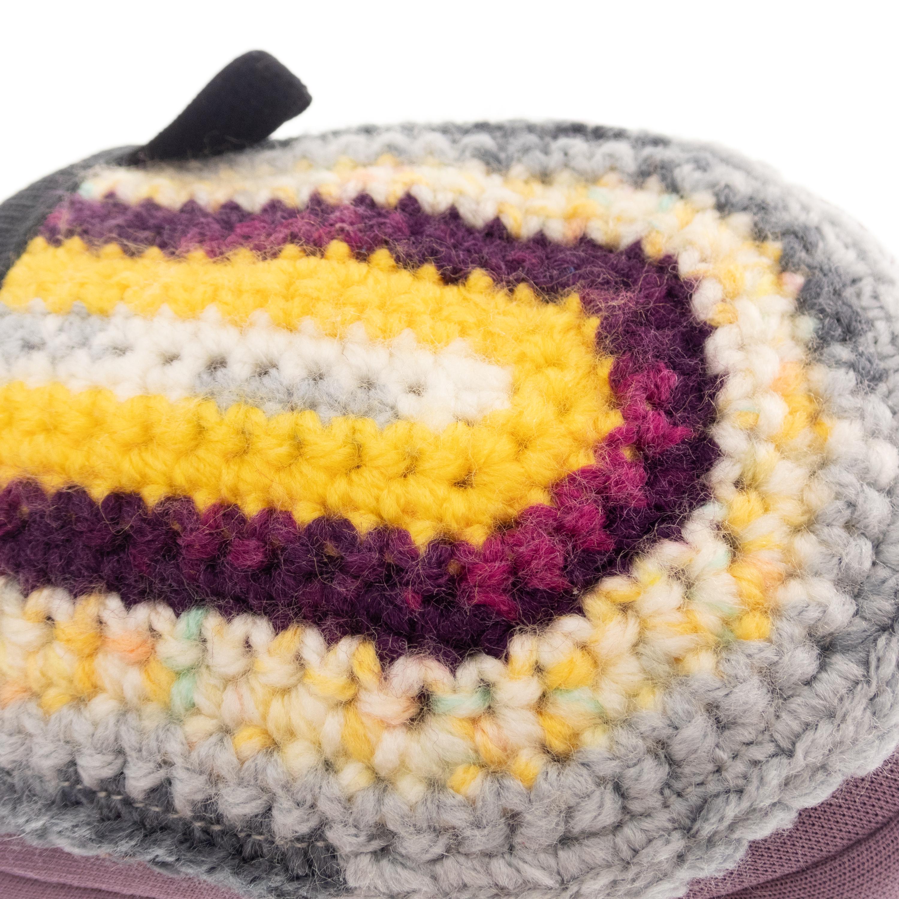 climbing chalk bag crochet nadamlada chalkbag yarn knitted handmade craftsmanship