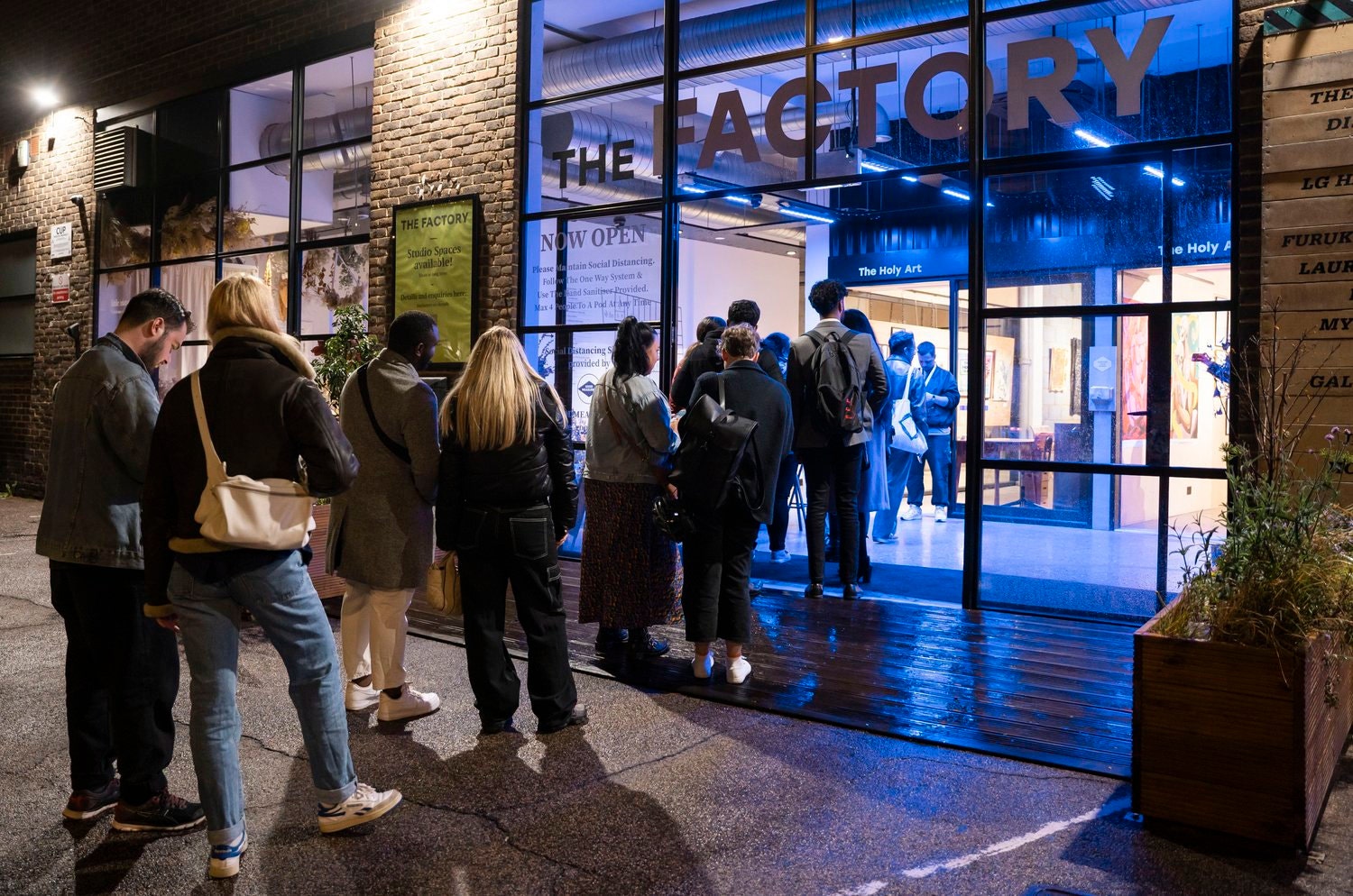 Deborah Pendell exhibition at the holy Art Gallery london- queues of people waiting to get into the private view