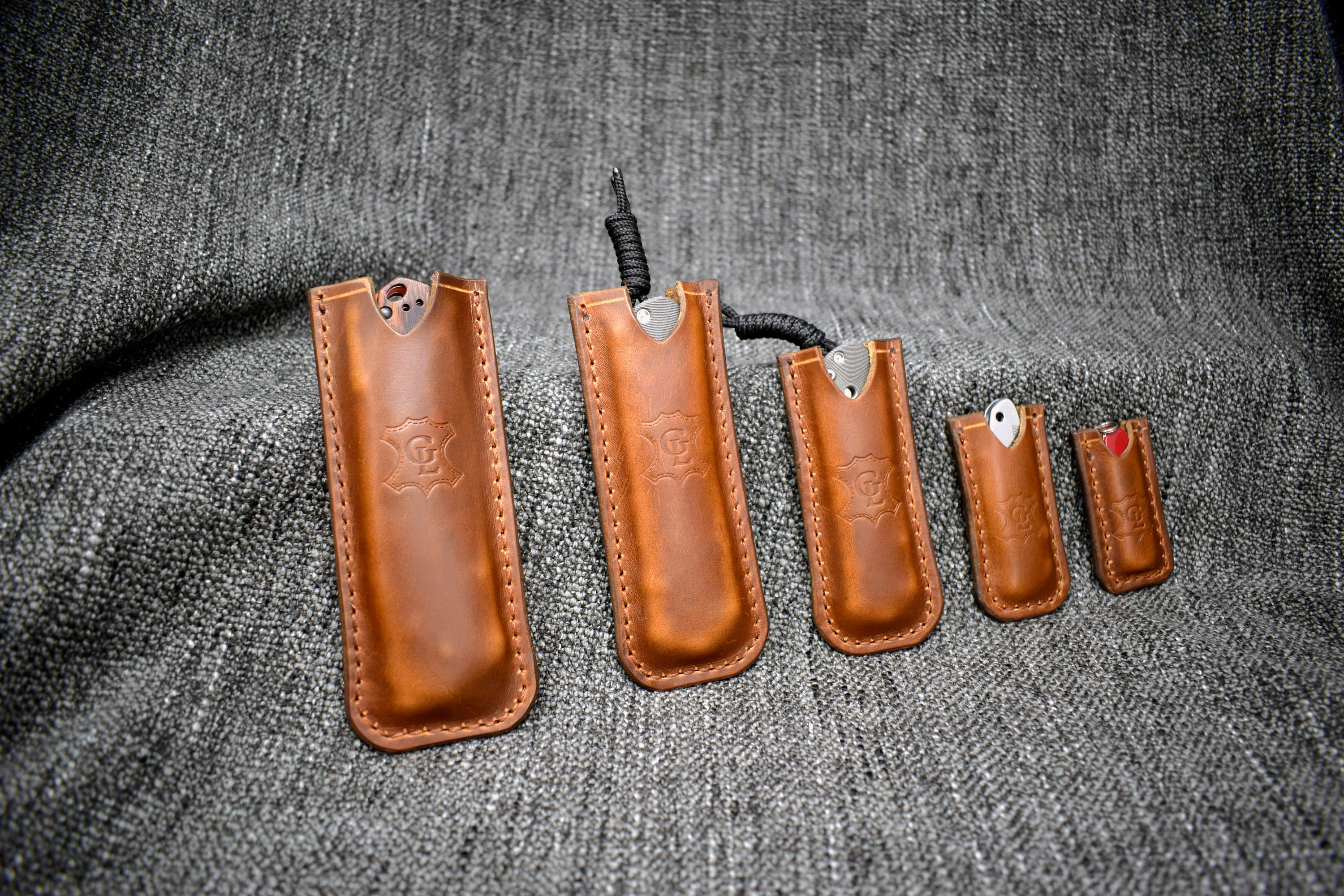 A leather and Kydex Color option guide.