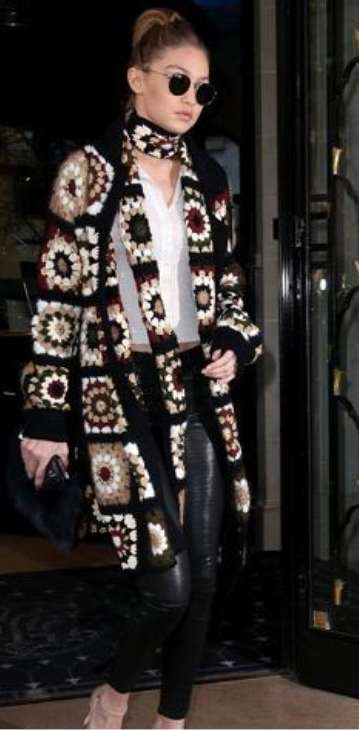 Granny Coatigan Gigi Hadid