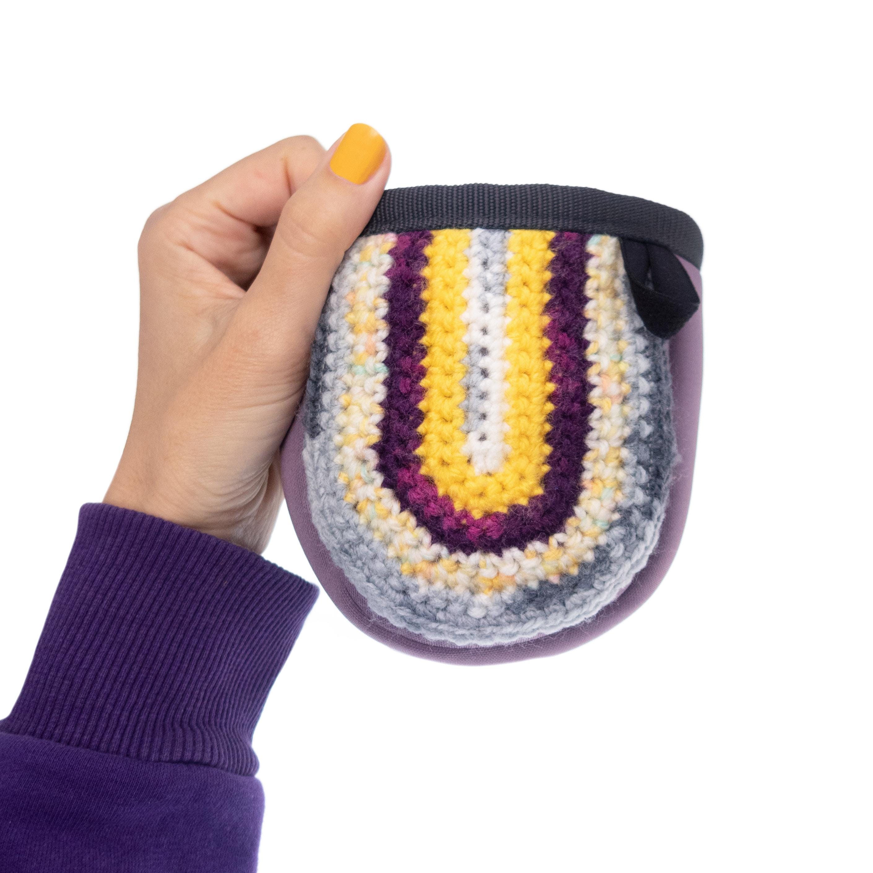 One-of-a-kind hand knitted chalk bag for children from Nadamlada. Bright striped climbing chalk bag for indoor and outdoor rock climbing, bouldering adventures, and young climber gifts.