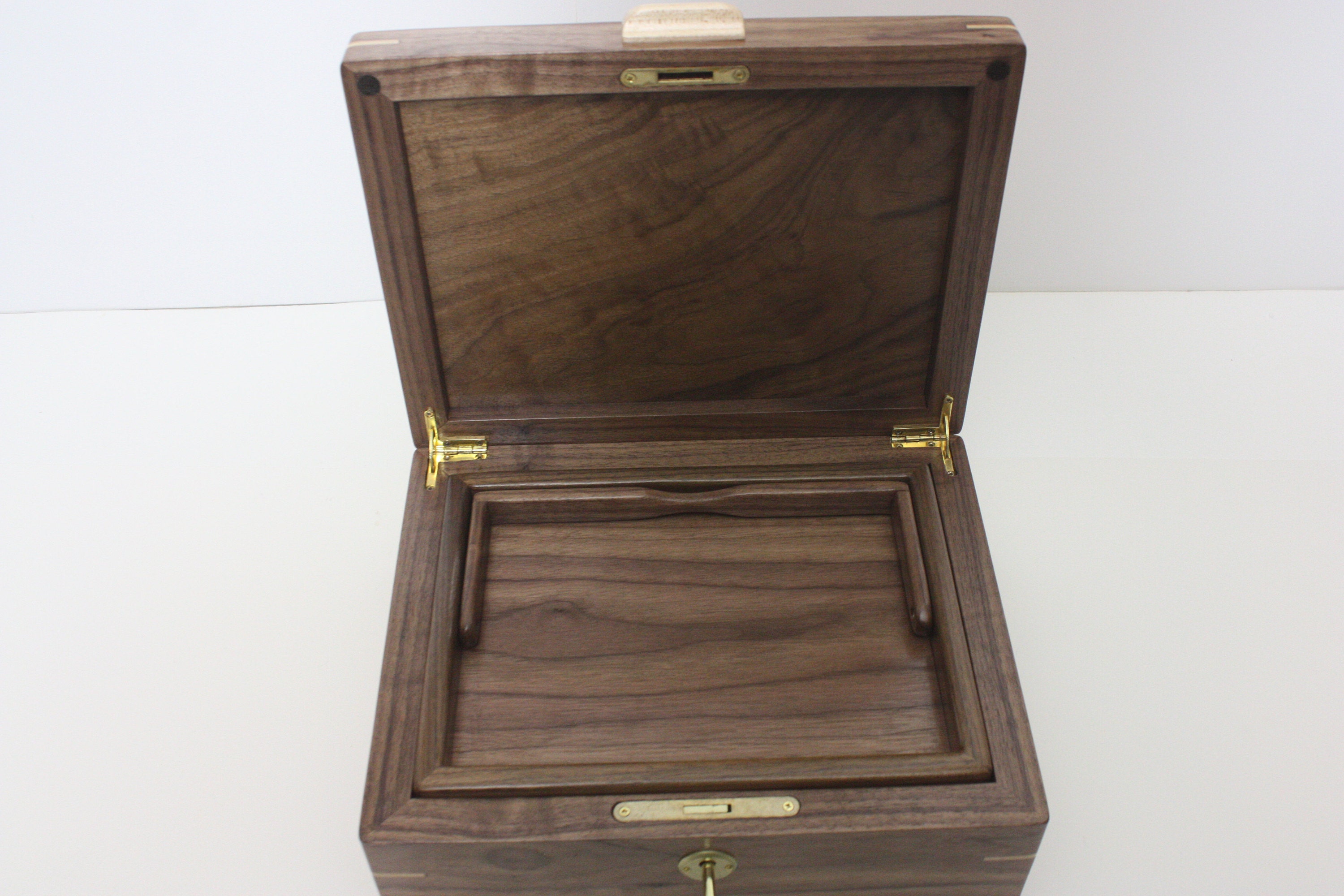 Walnut Keepsake Box