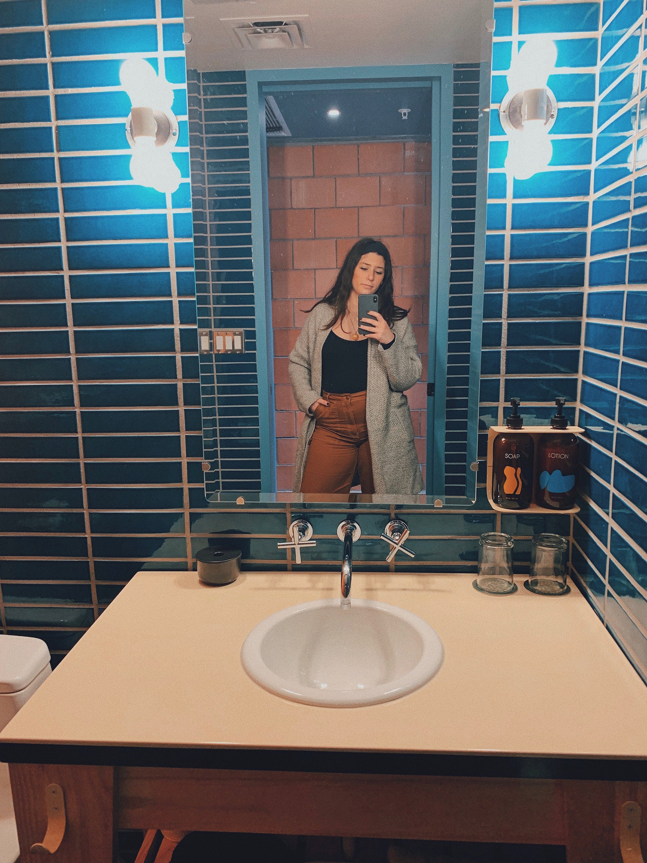 Carpenter Hotel Bathroom Austin Texas