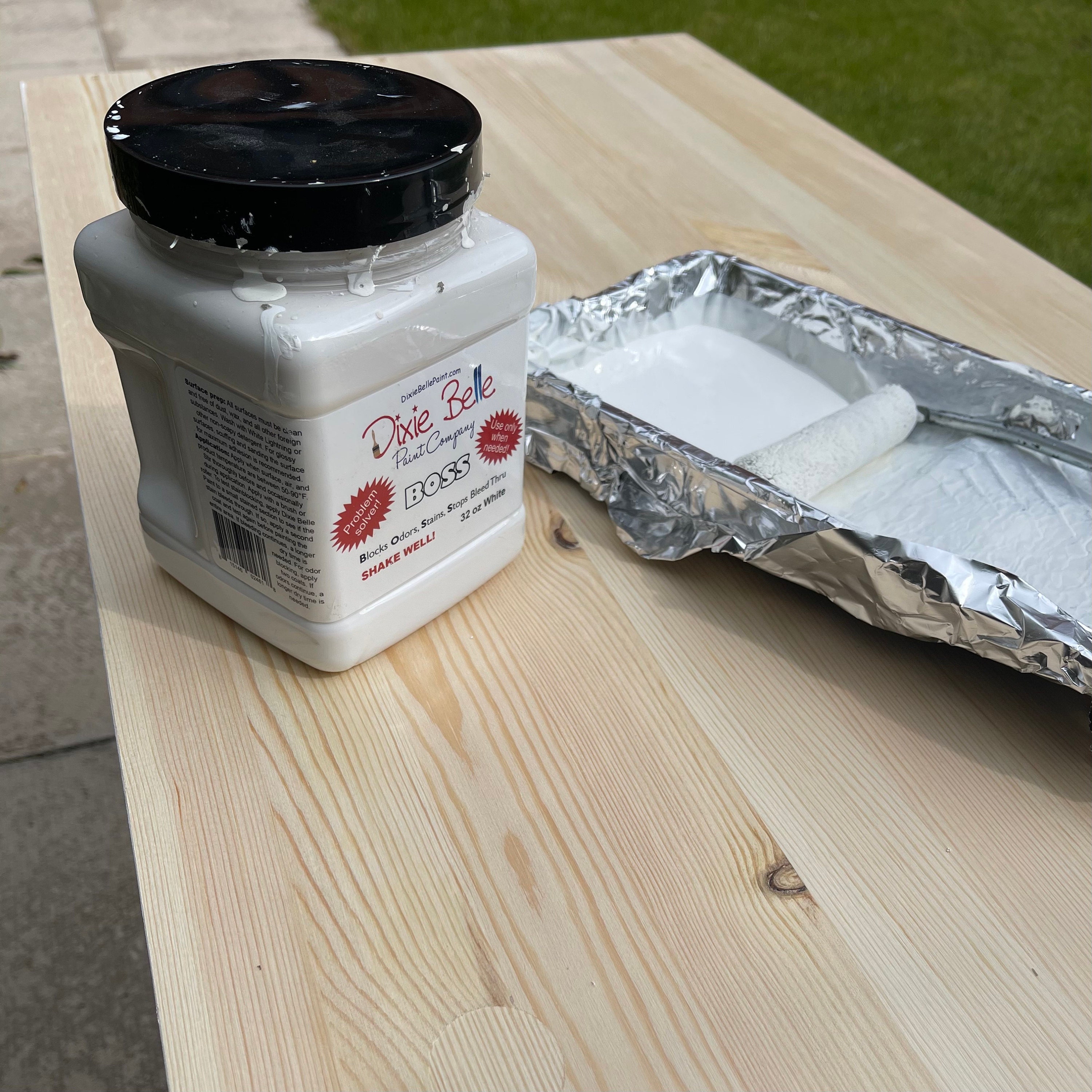 Dixie Belle BOSS primer and Staalmeester roller
