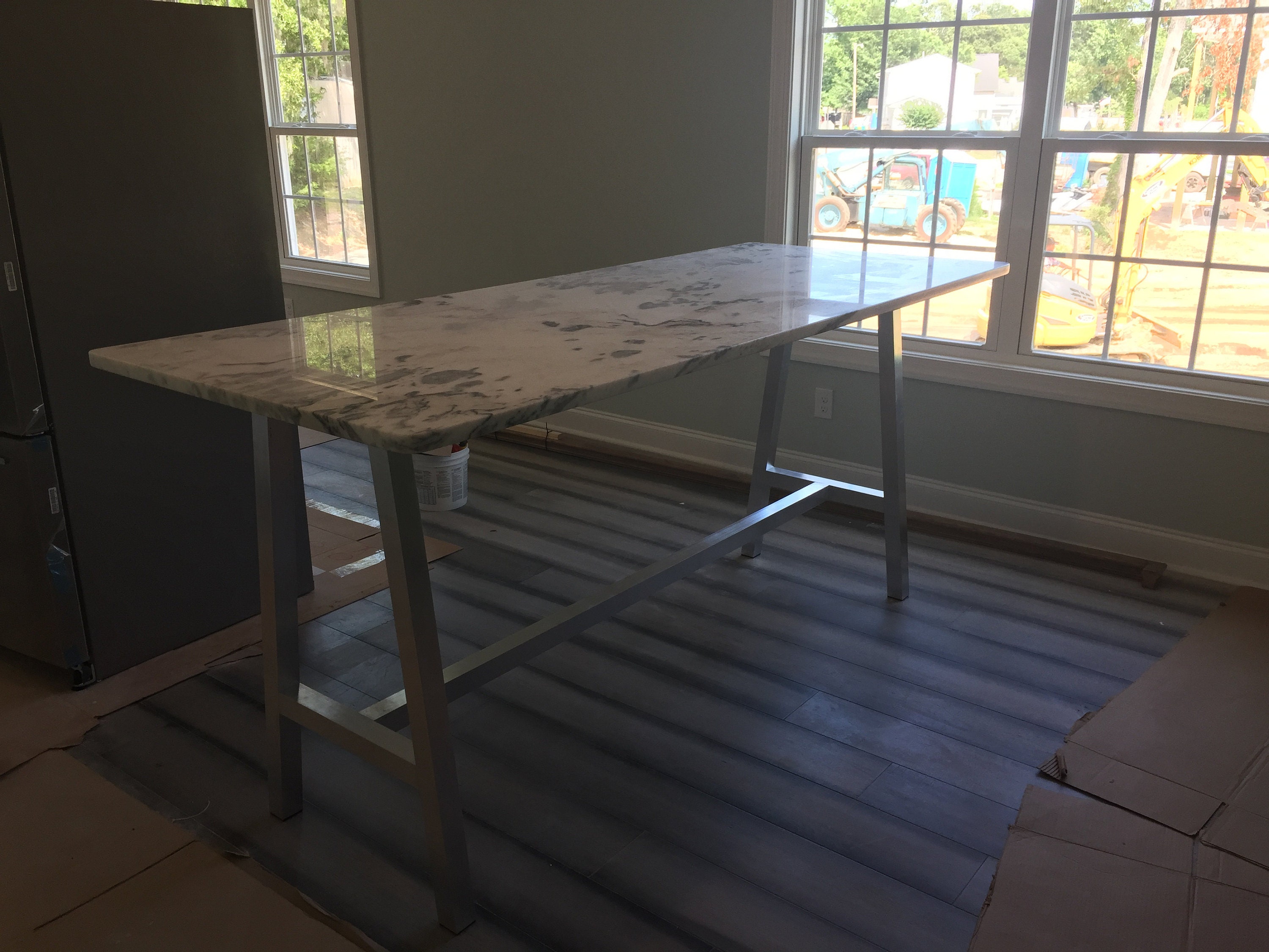 A Frame Legs offer visual lift and provide stability